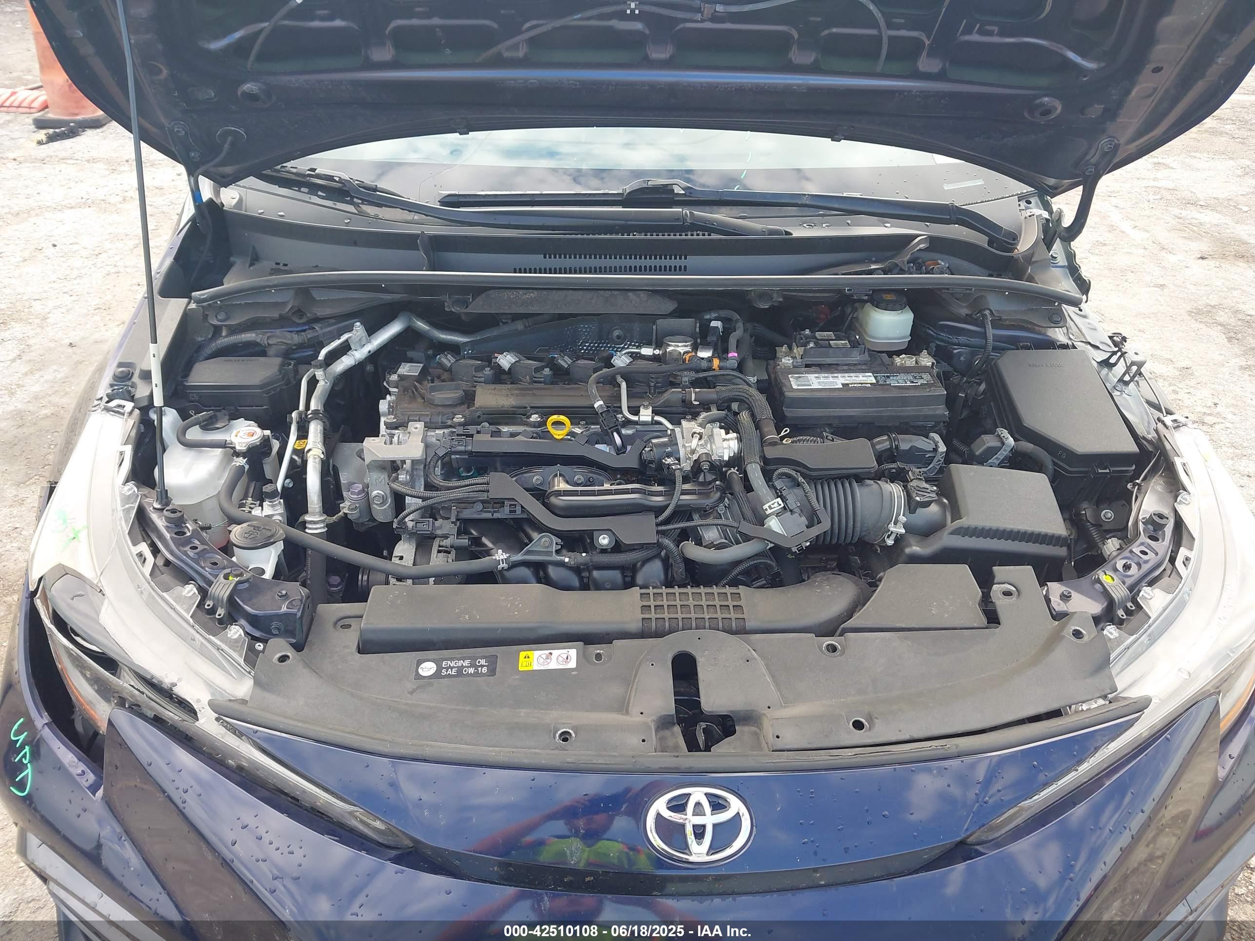 TOYOTA COROLLA image 10