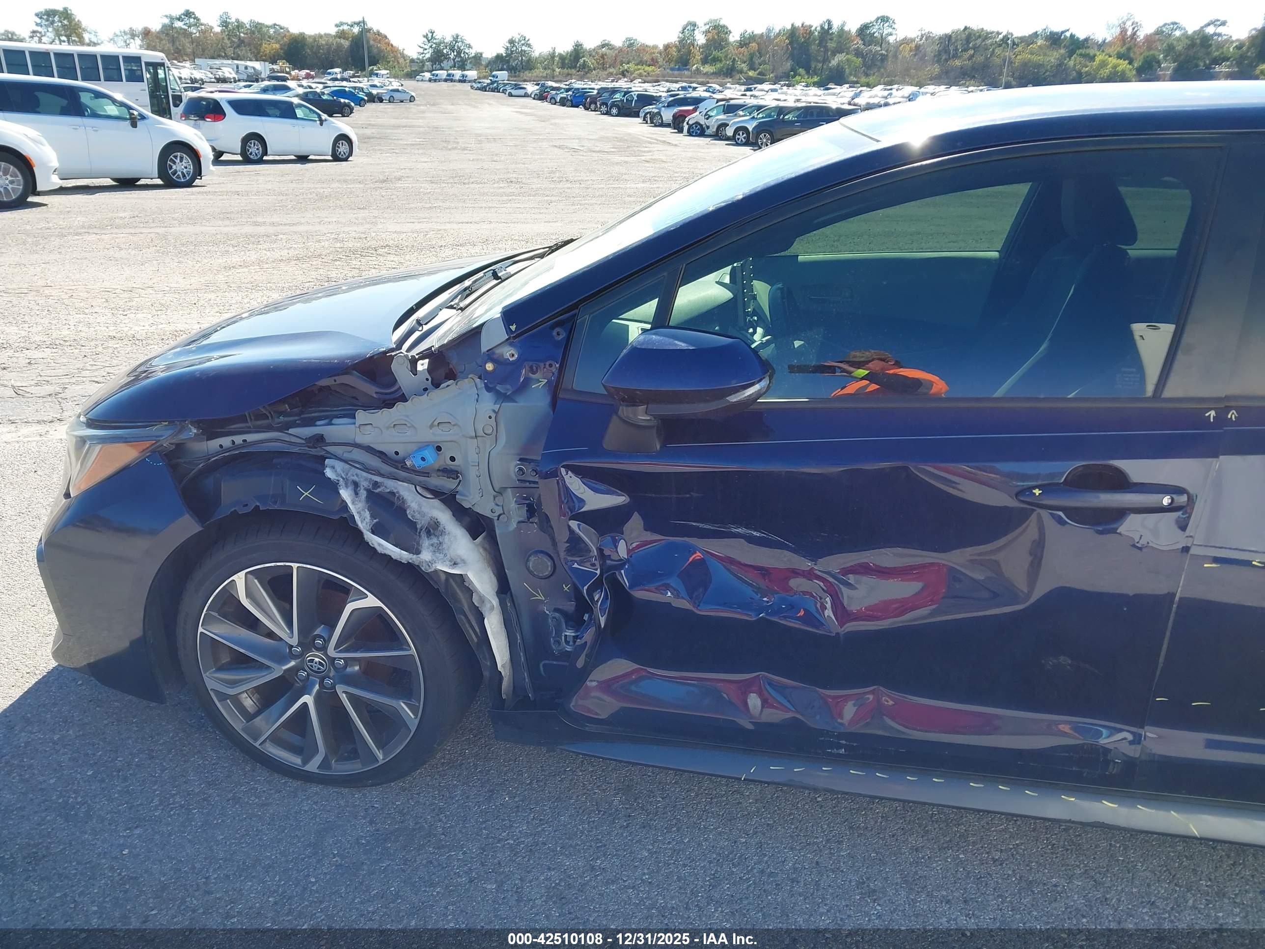 TOYOTA COROLLA image 6
