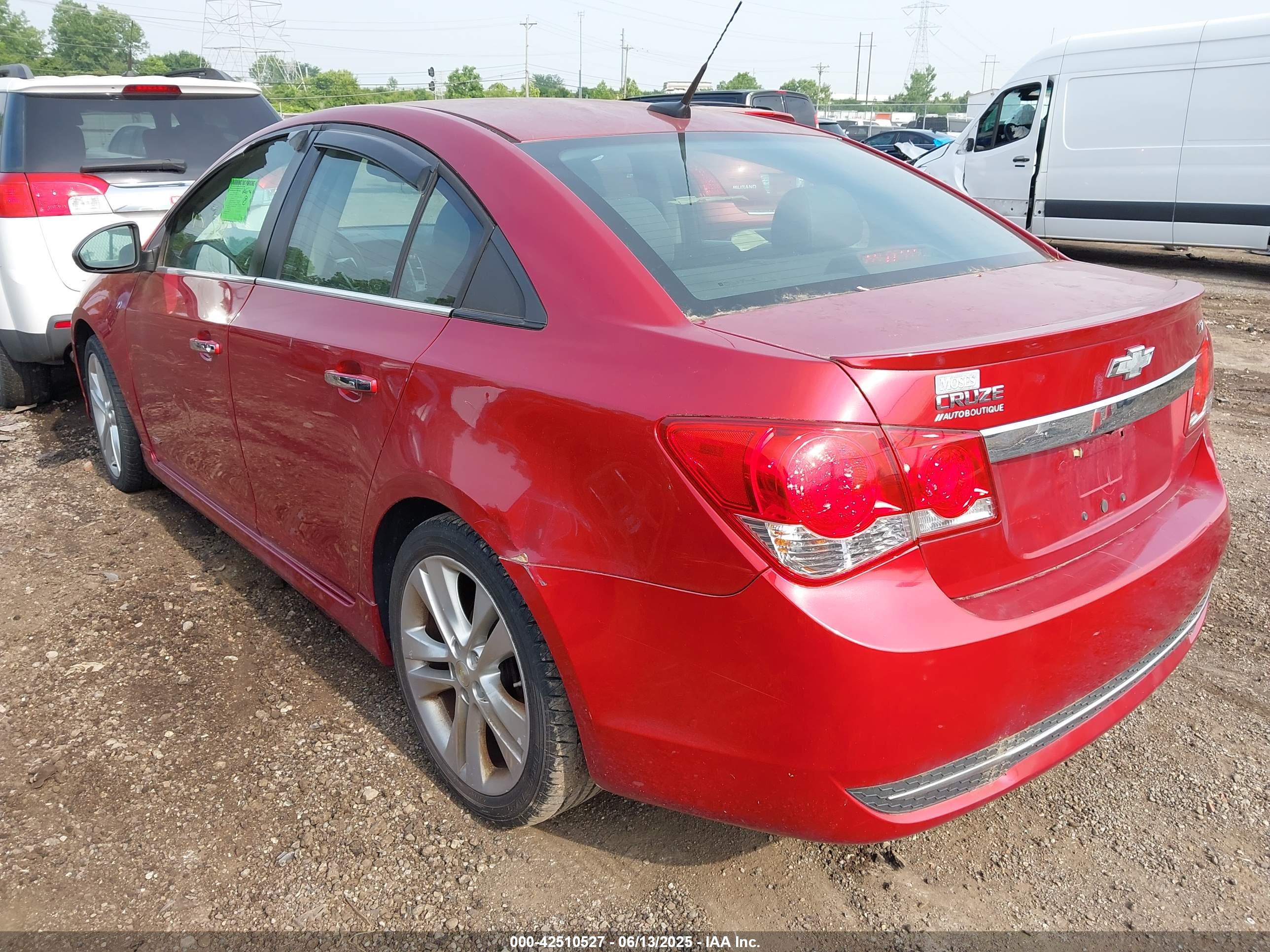 CHEVROLET CRUZE image 3