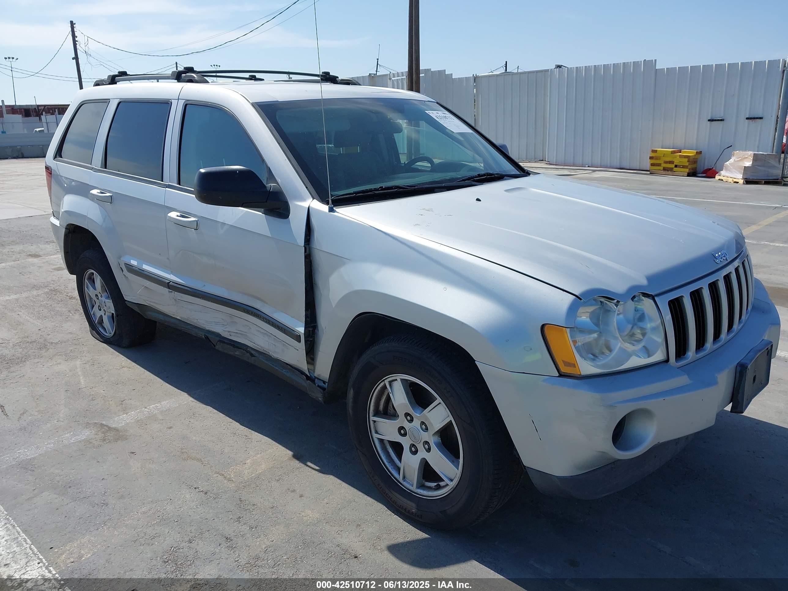 JEEP GRAND image 6