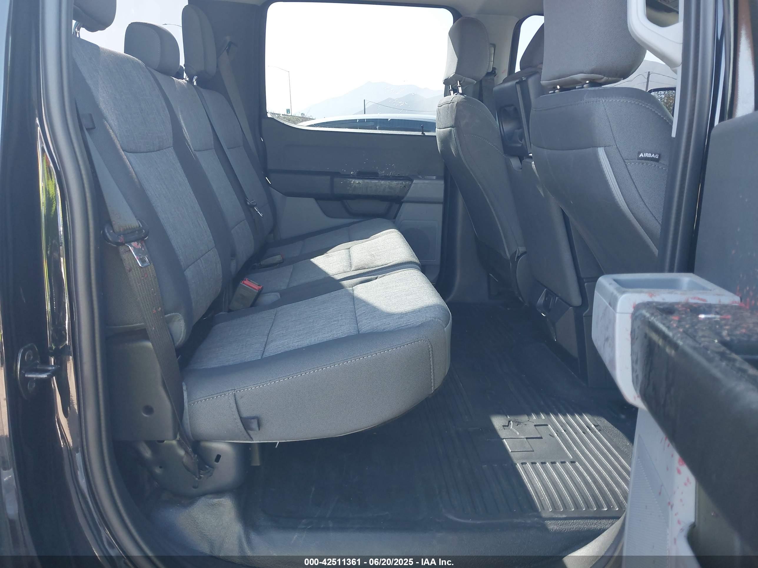 FORD F-350 image 8