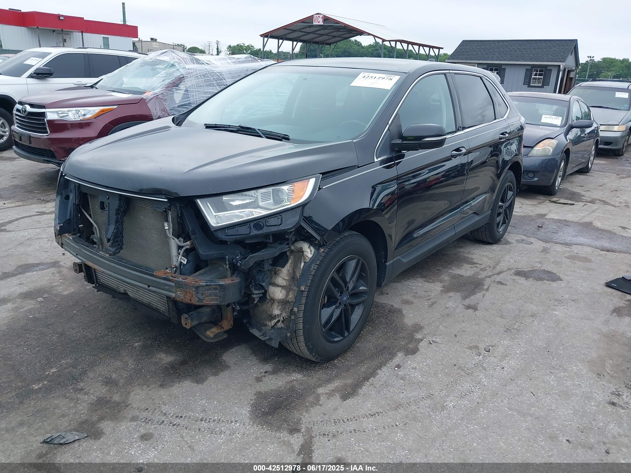 FORD EDGE image 2