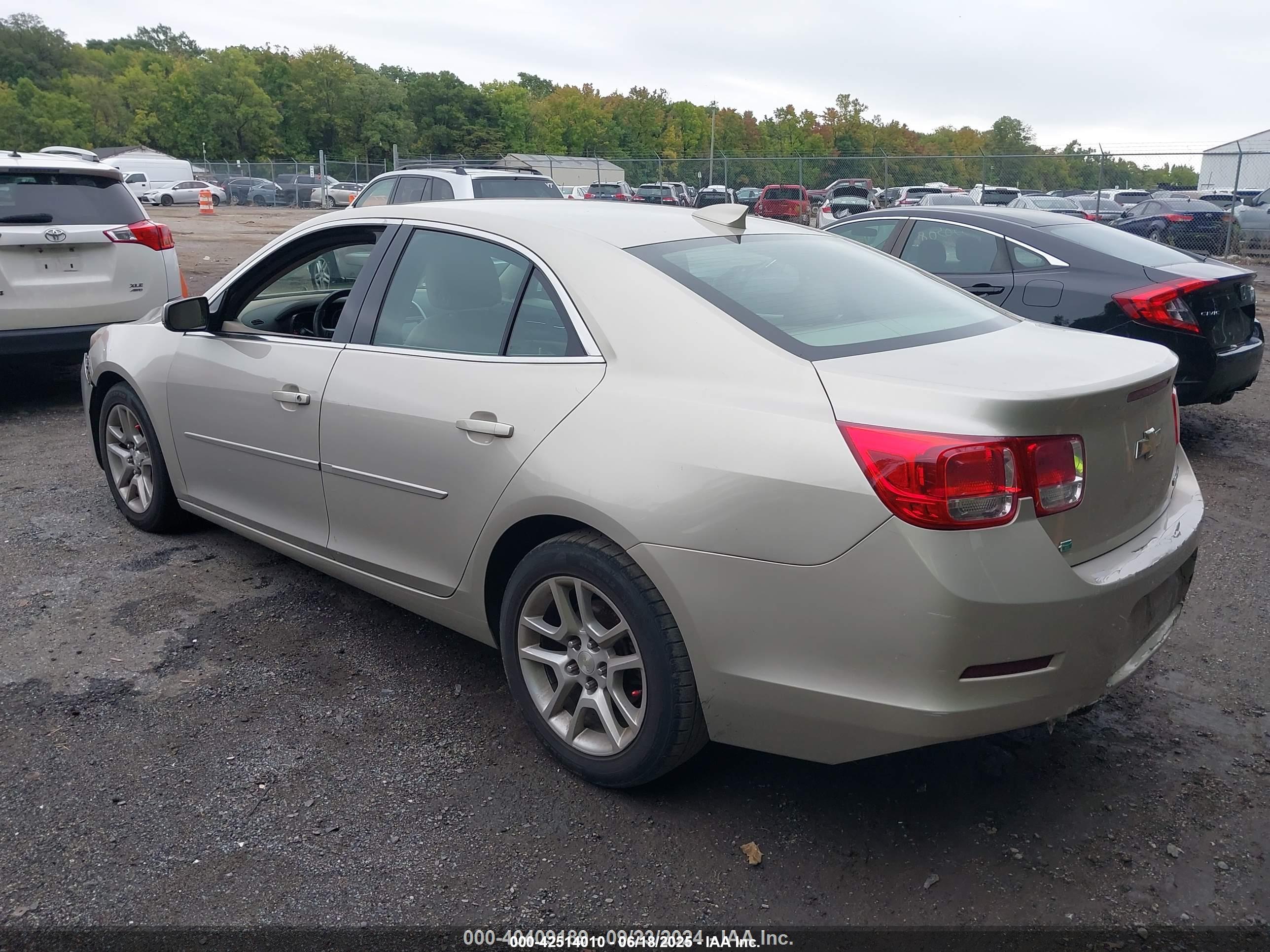 CHEVROLET MALIBU image 3