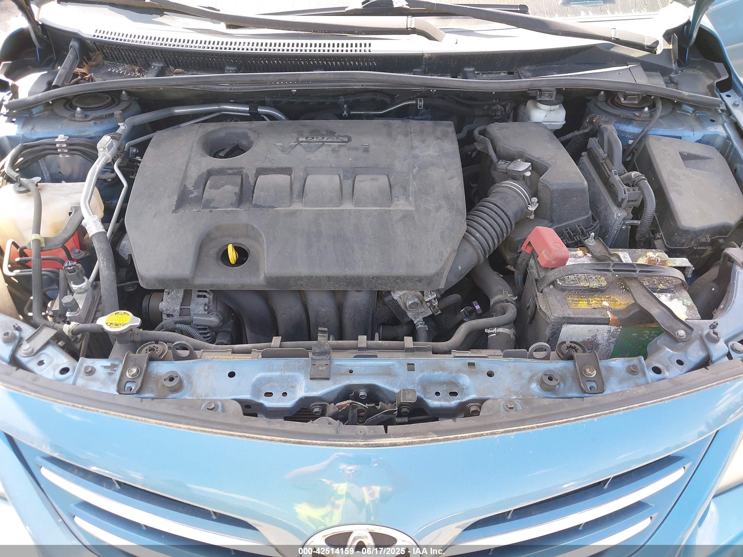 TOYOTA COROLLA image 10
