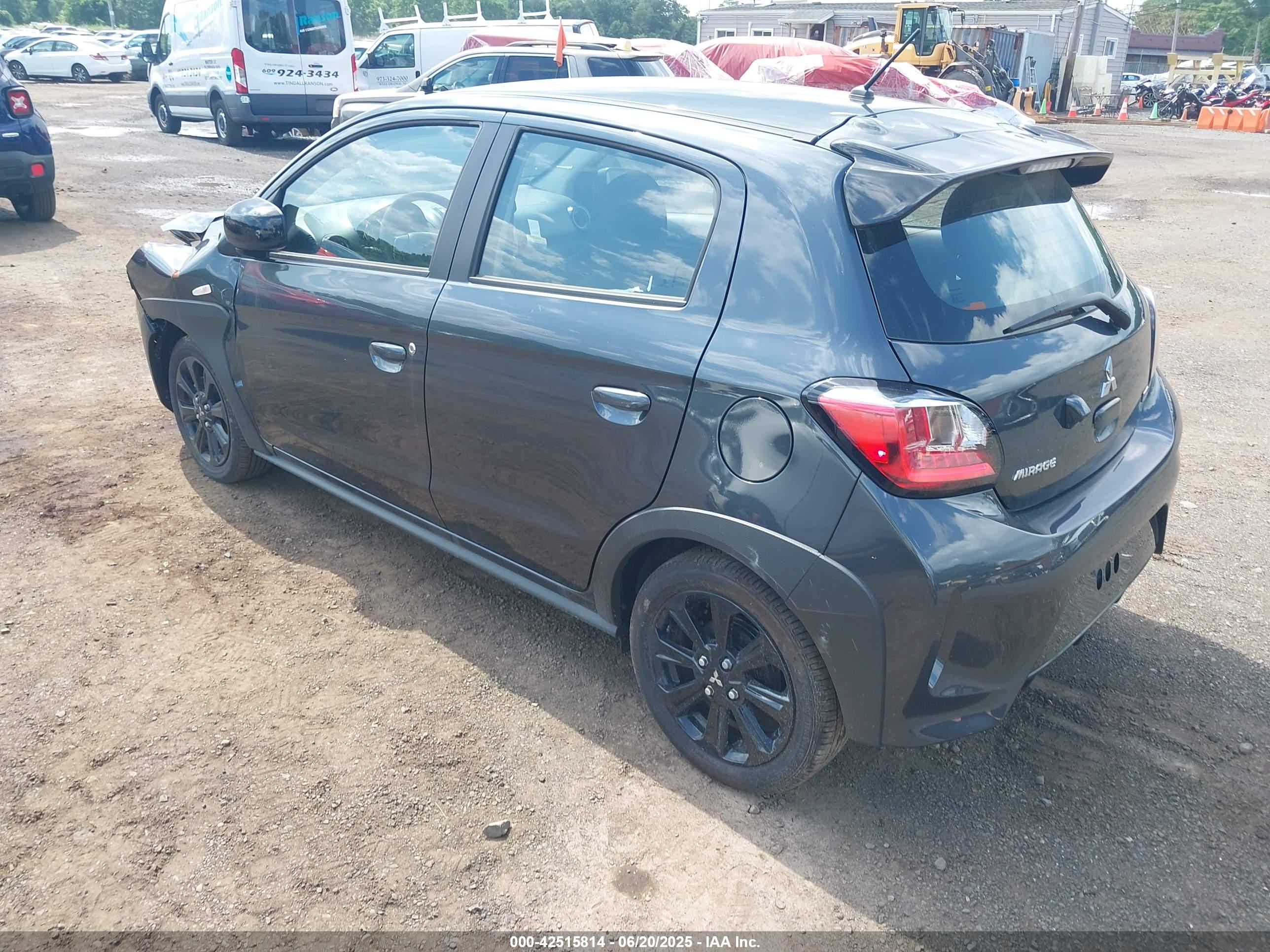 MITSUBISHI MIRAGE image 3