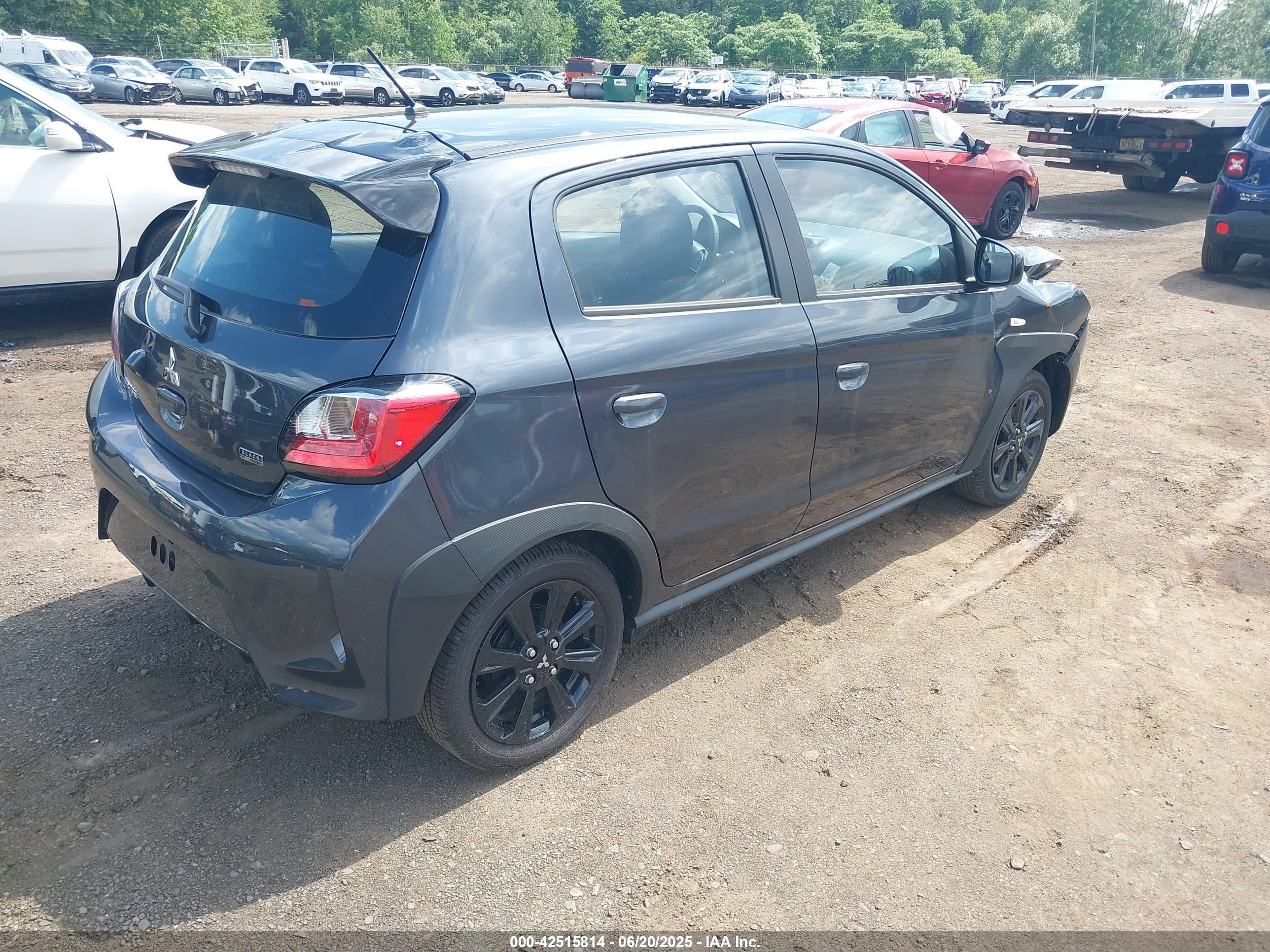 MITSUBISHI MIRAGE image 4
