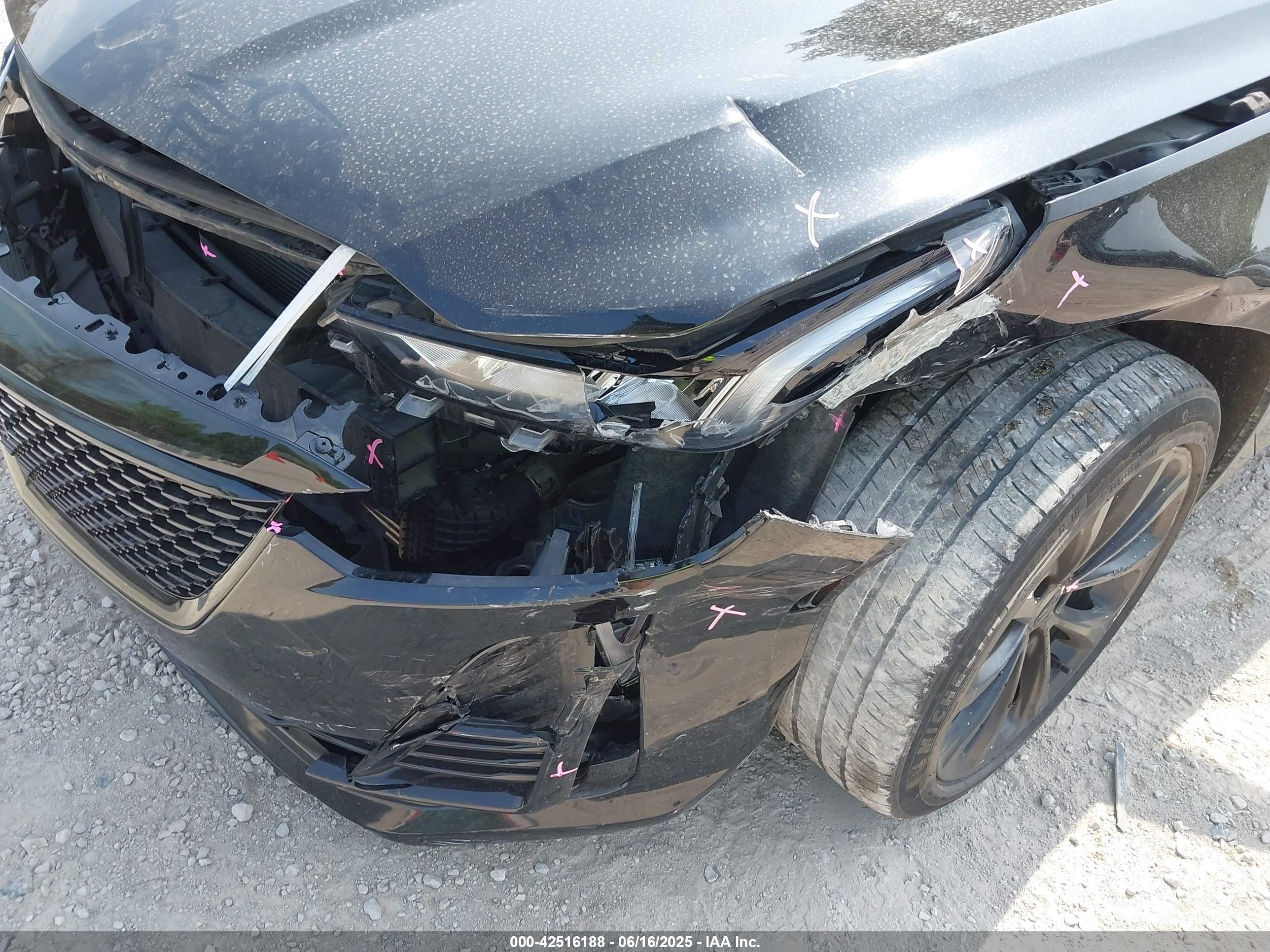 CADILLAC CT5 image 6