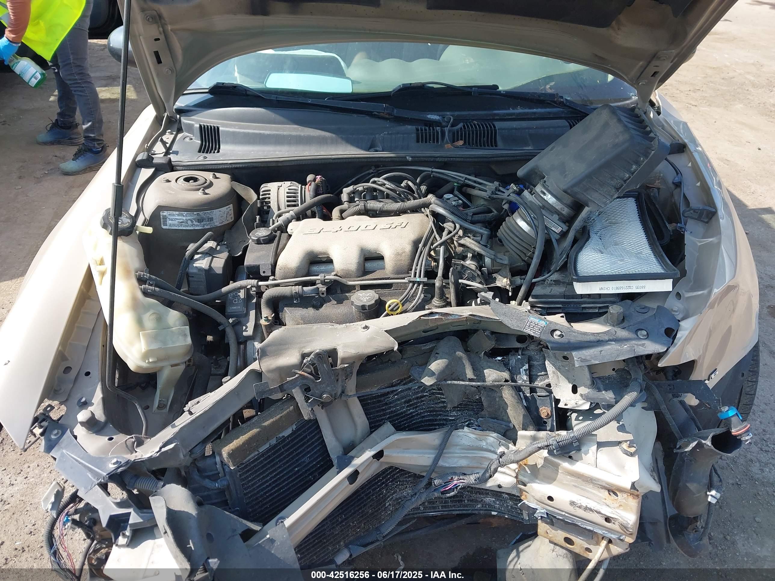 PONTIAC GRAND image 10