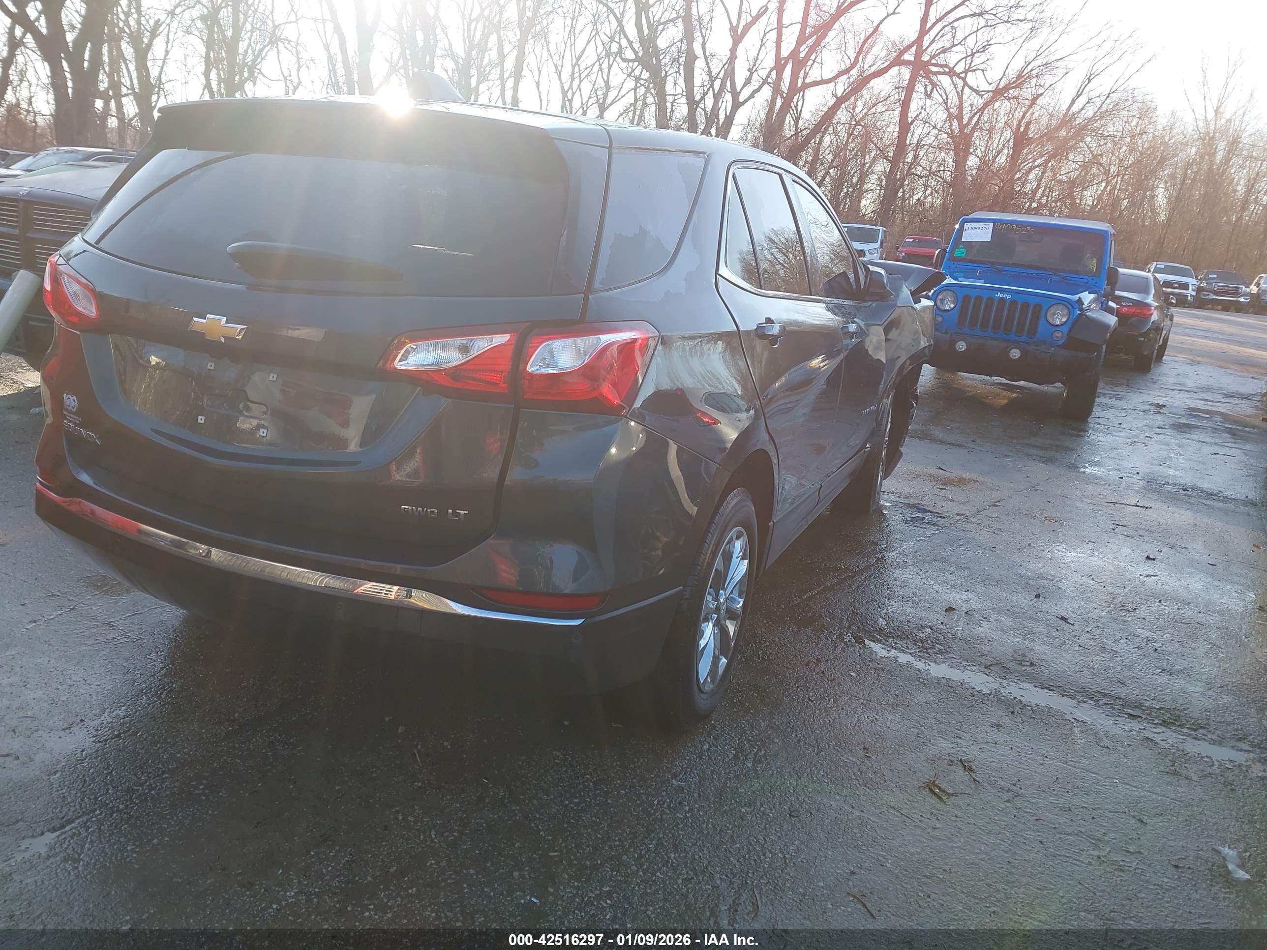 CHEVROLET EQUINOX image 4