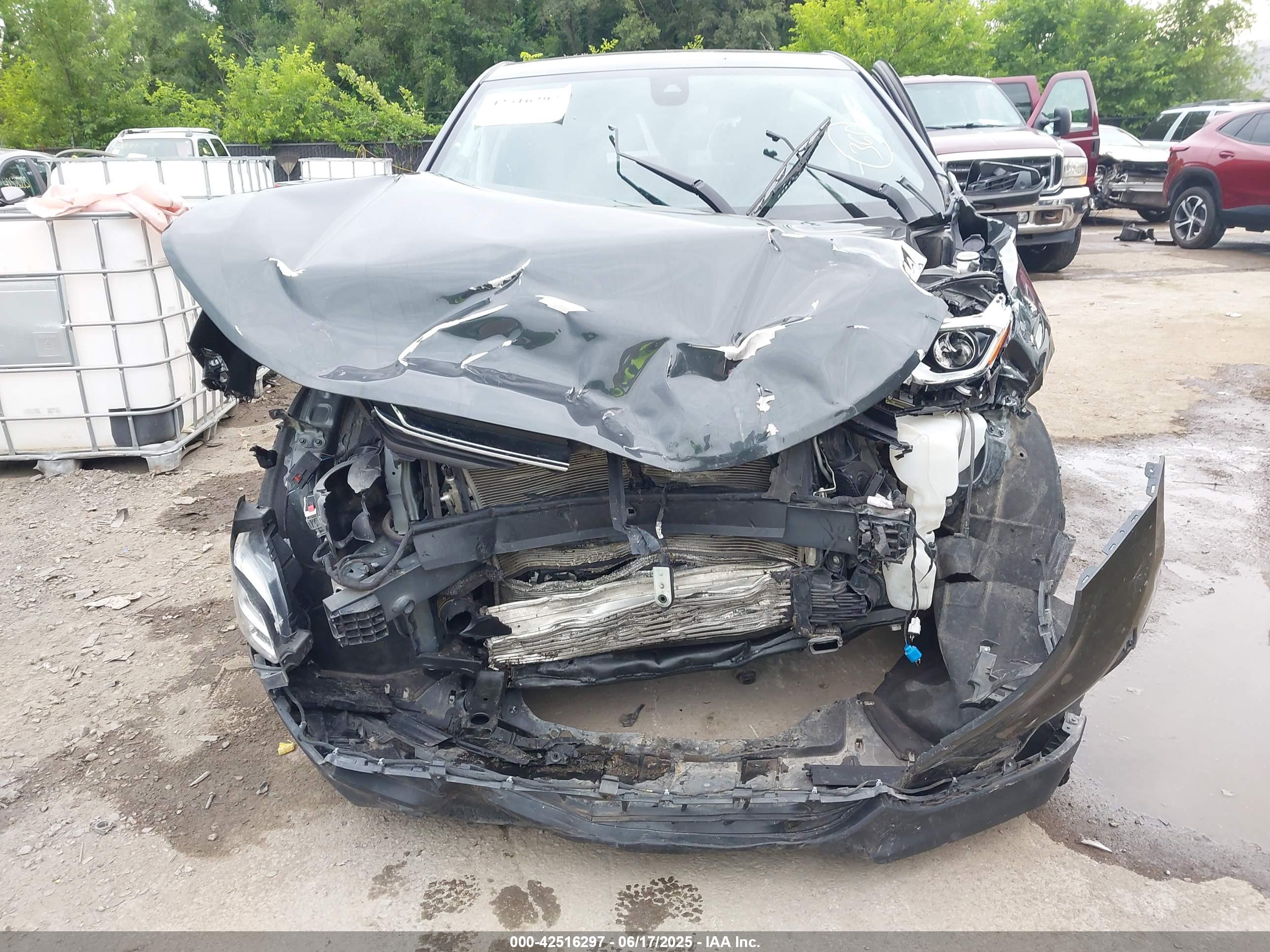 CHEVROLET EQUINOX image 6