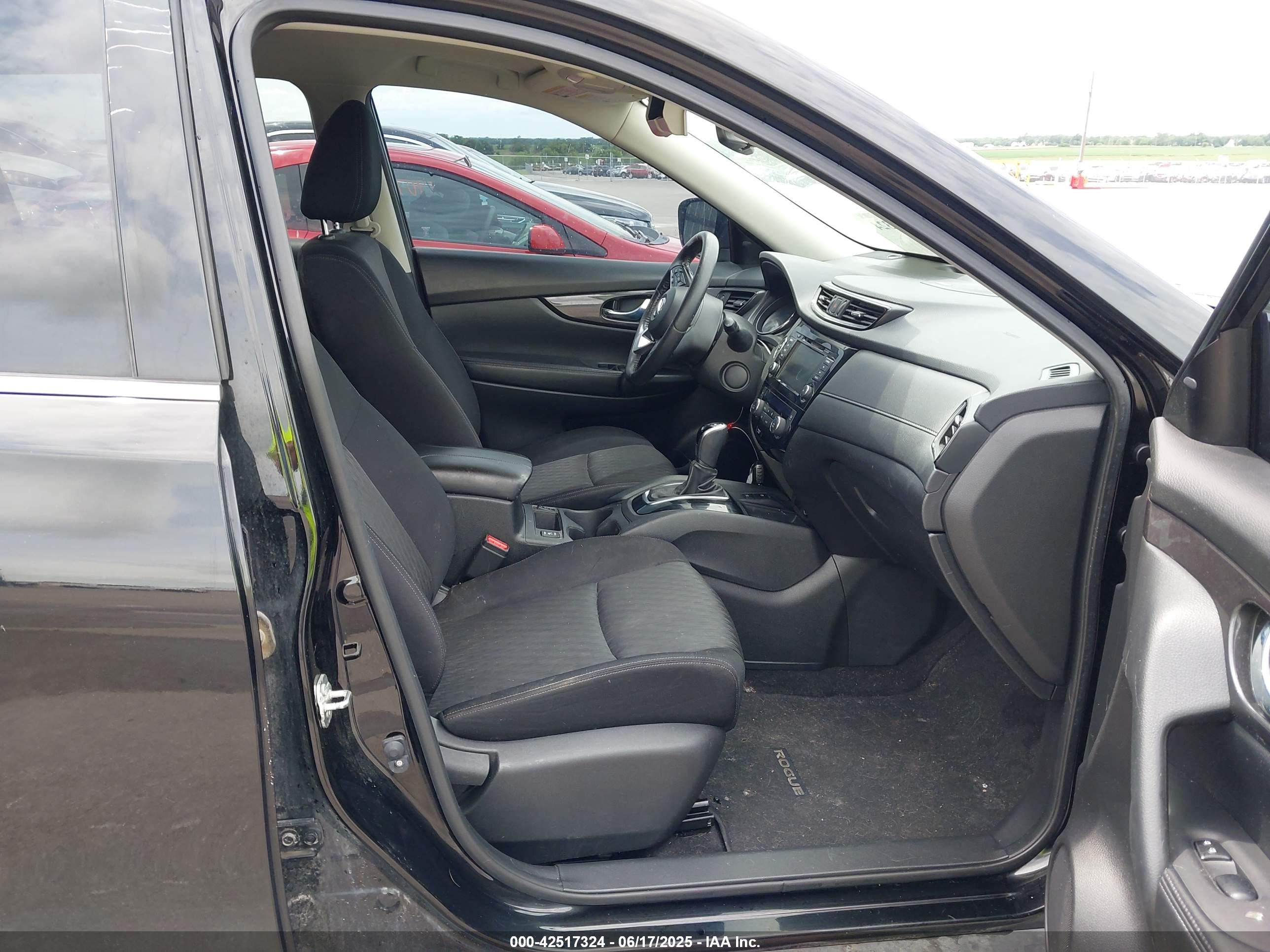 NISSAN ROGUE image 5