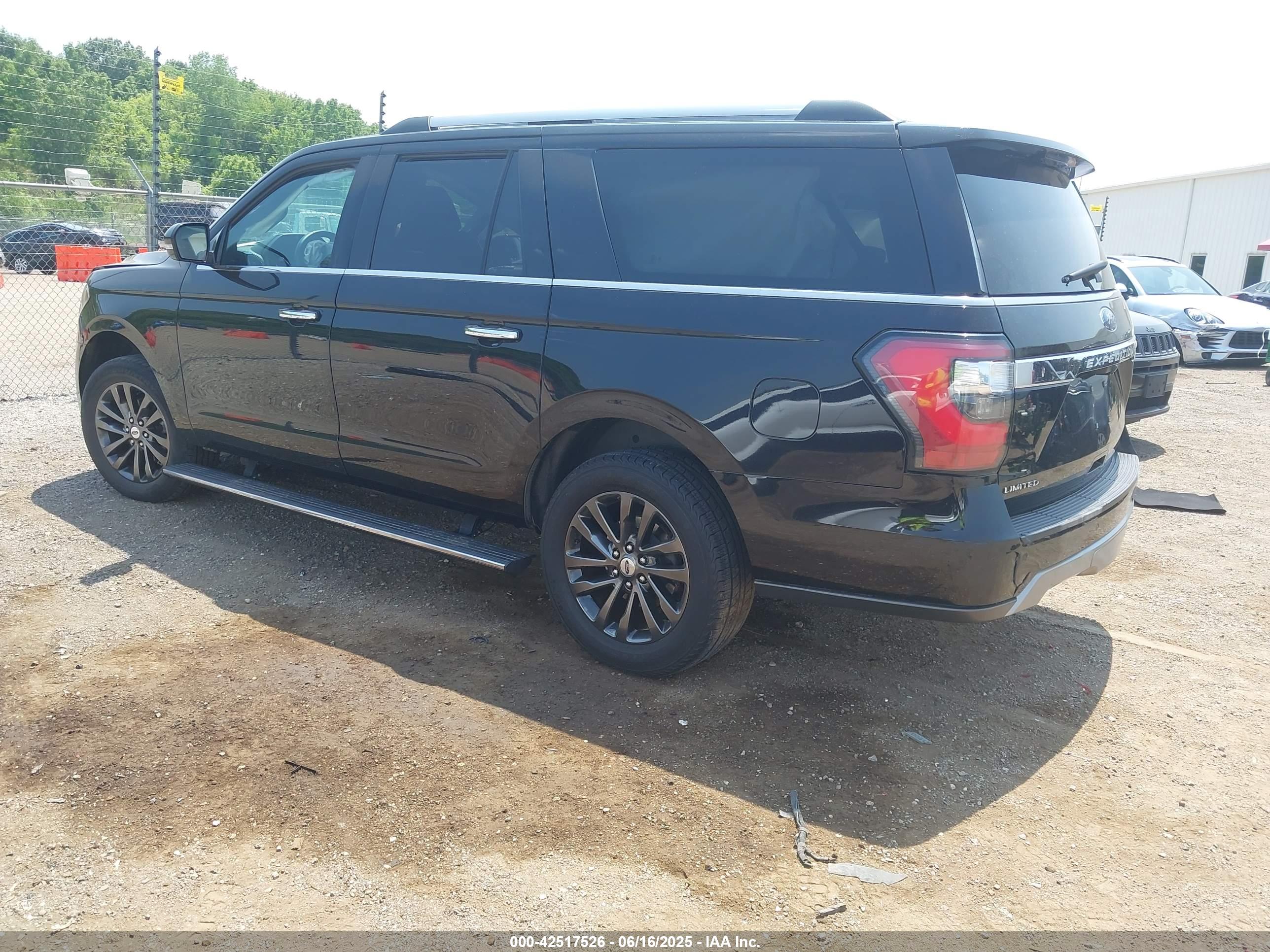 FORD EXPEDITION image 3