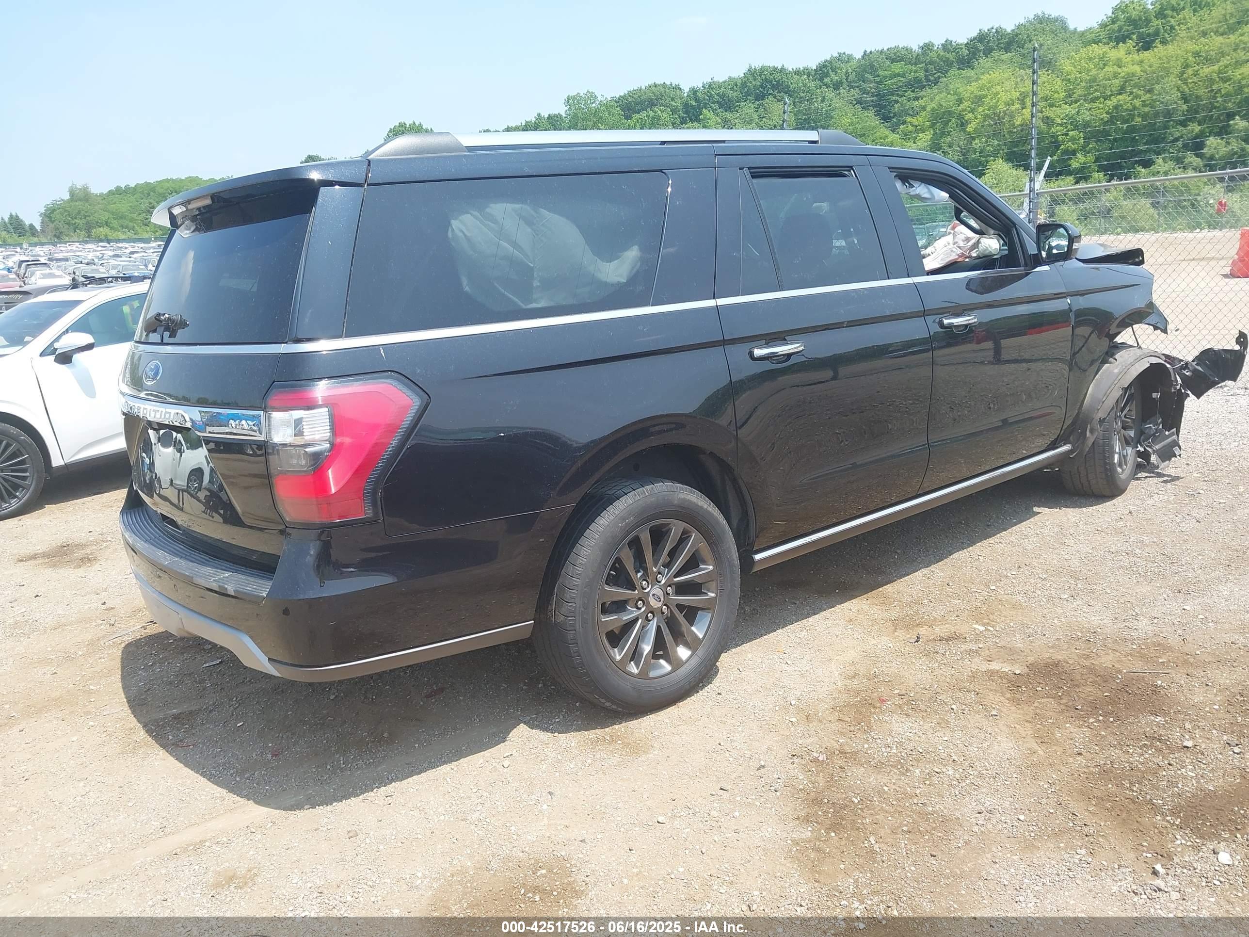 FORD EXPEDITION image 4