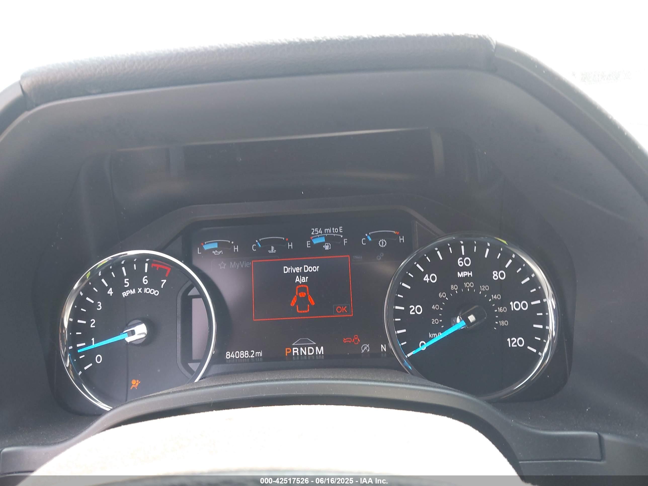 FORD EXPEDITION image 7
