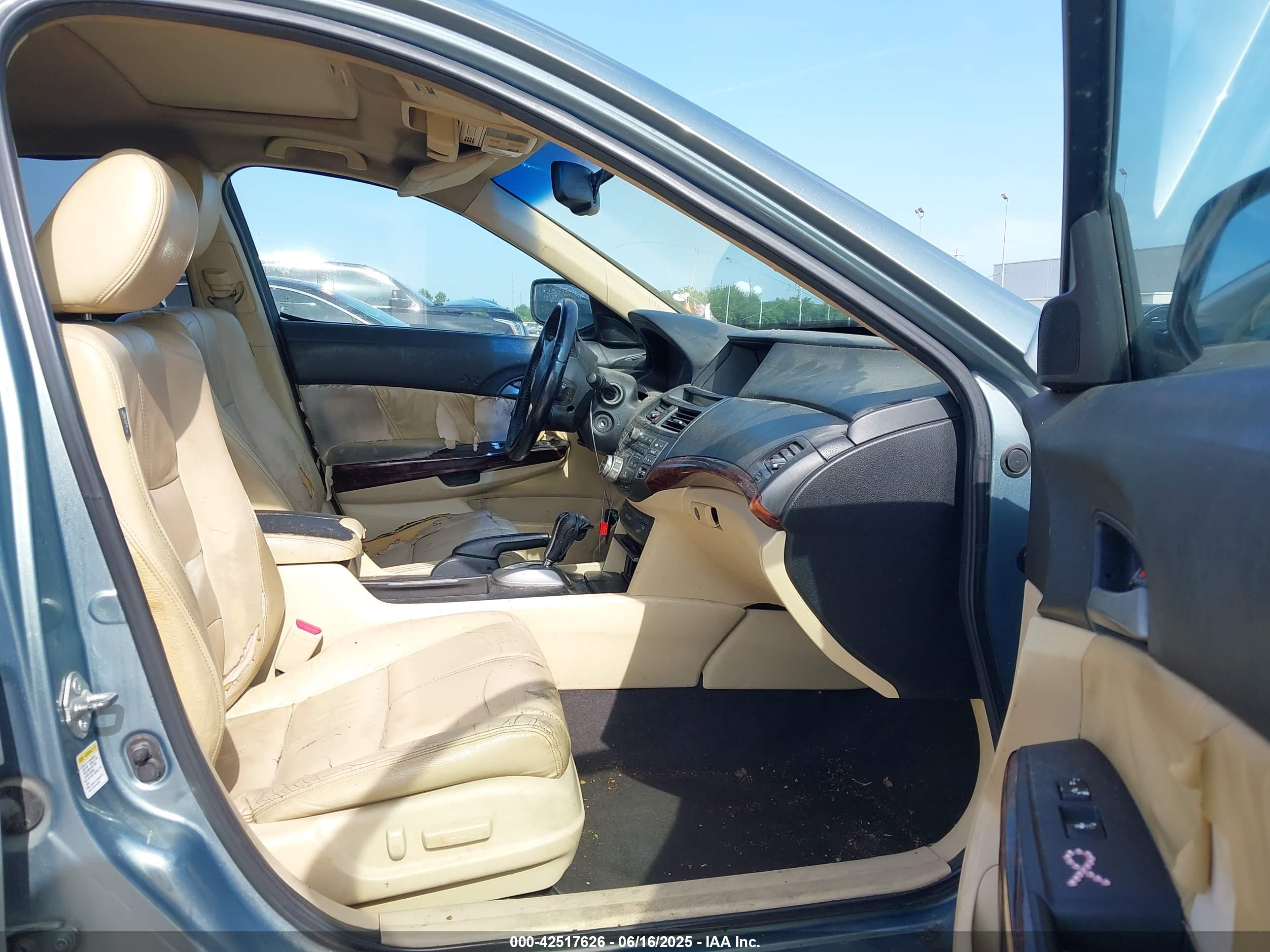 HONDA ACCORD image 5