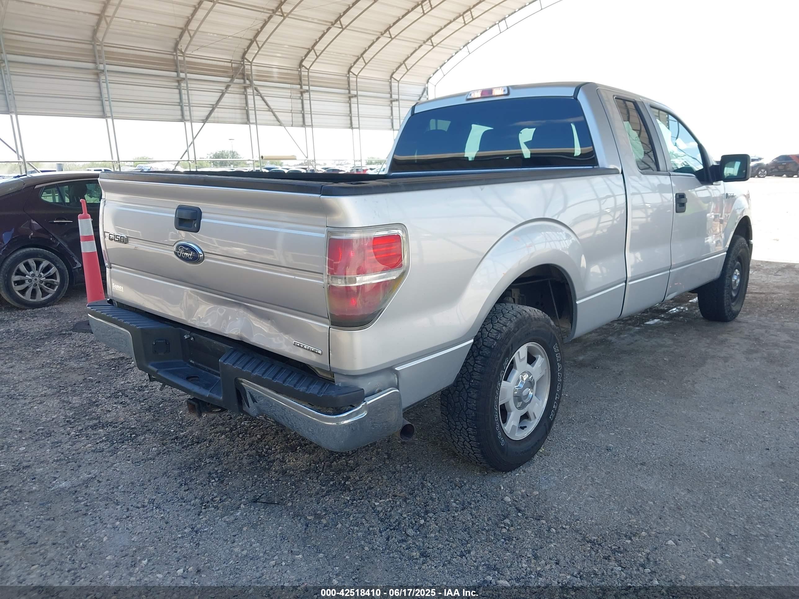 FORD F-150 image 4