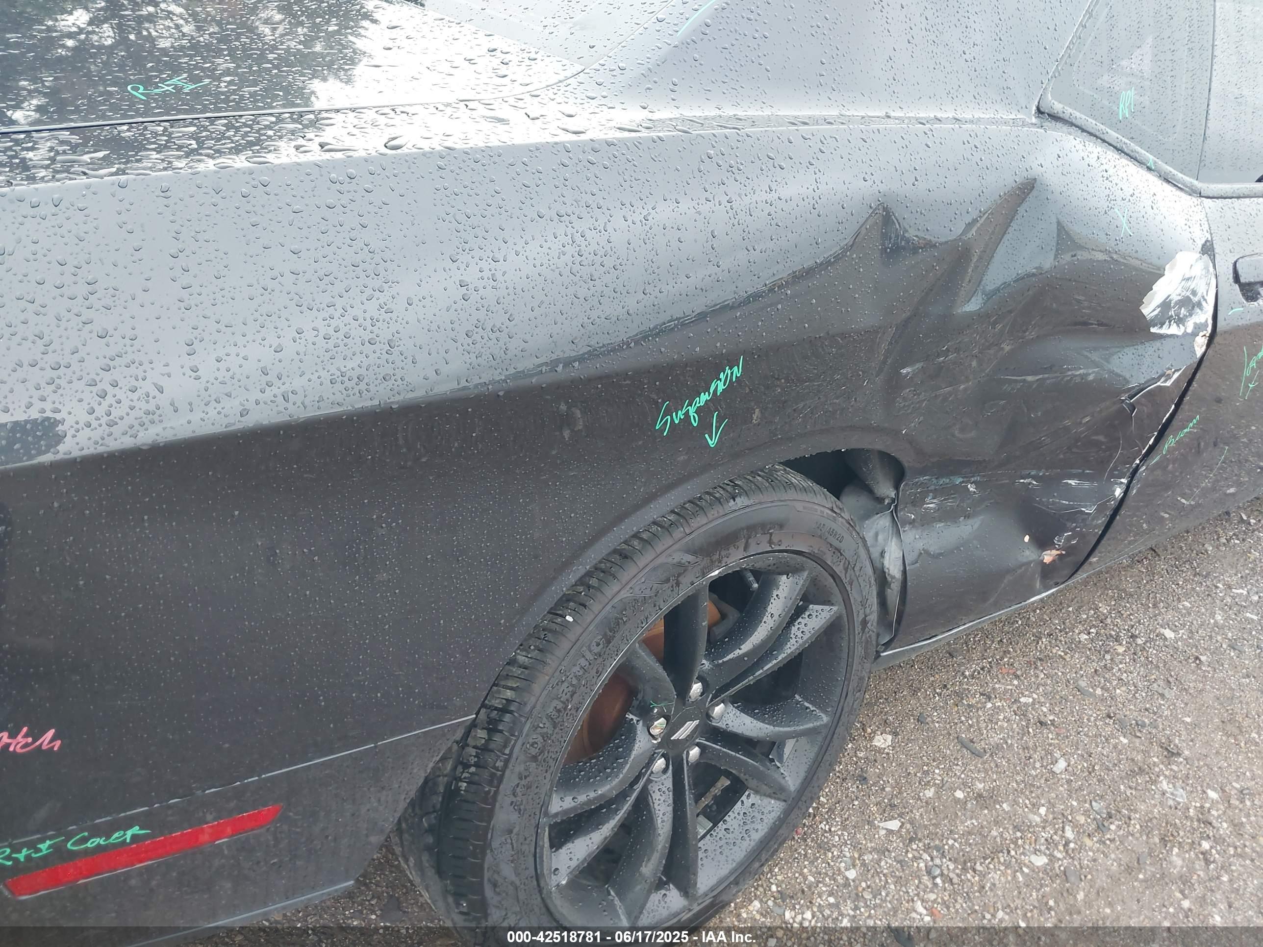 DODGE CHALLENGER image 6