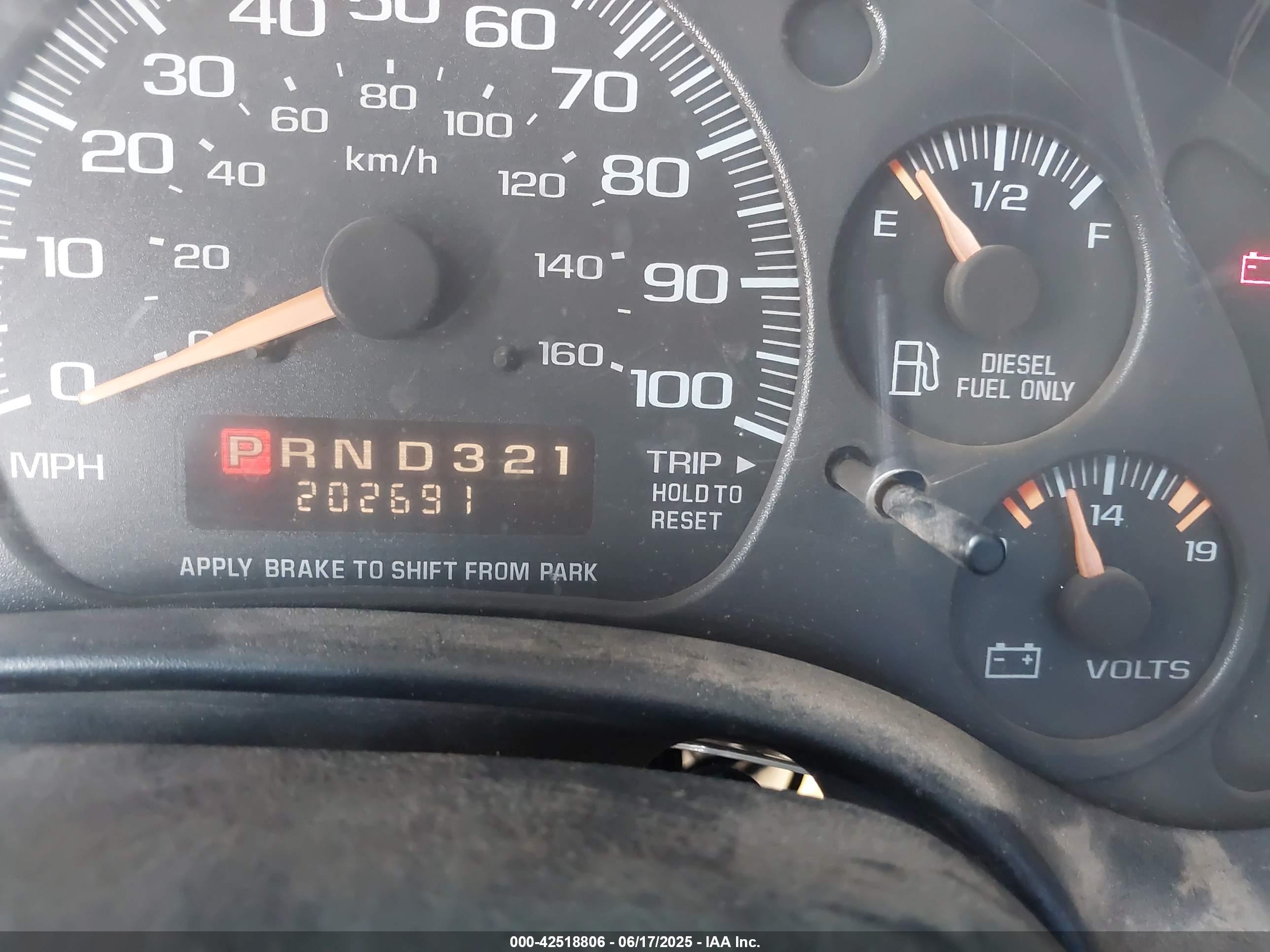 CHEVROLET EXPRESS image 7