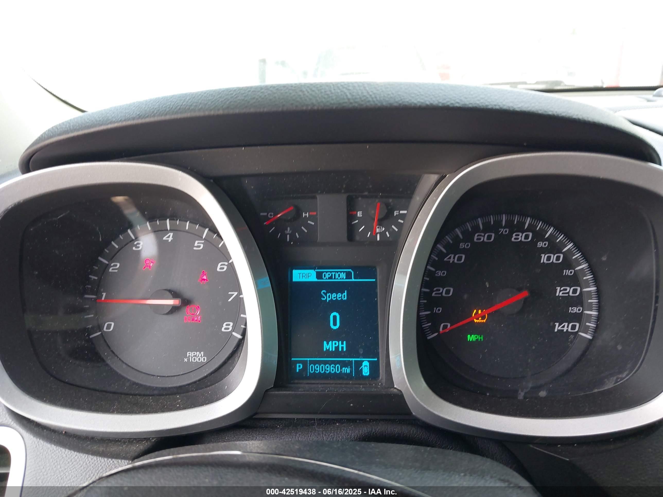 CHEVROLET EQUINOX image 7