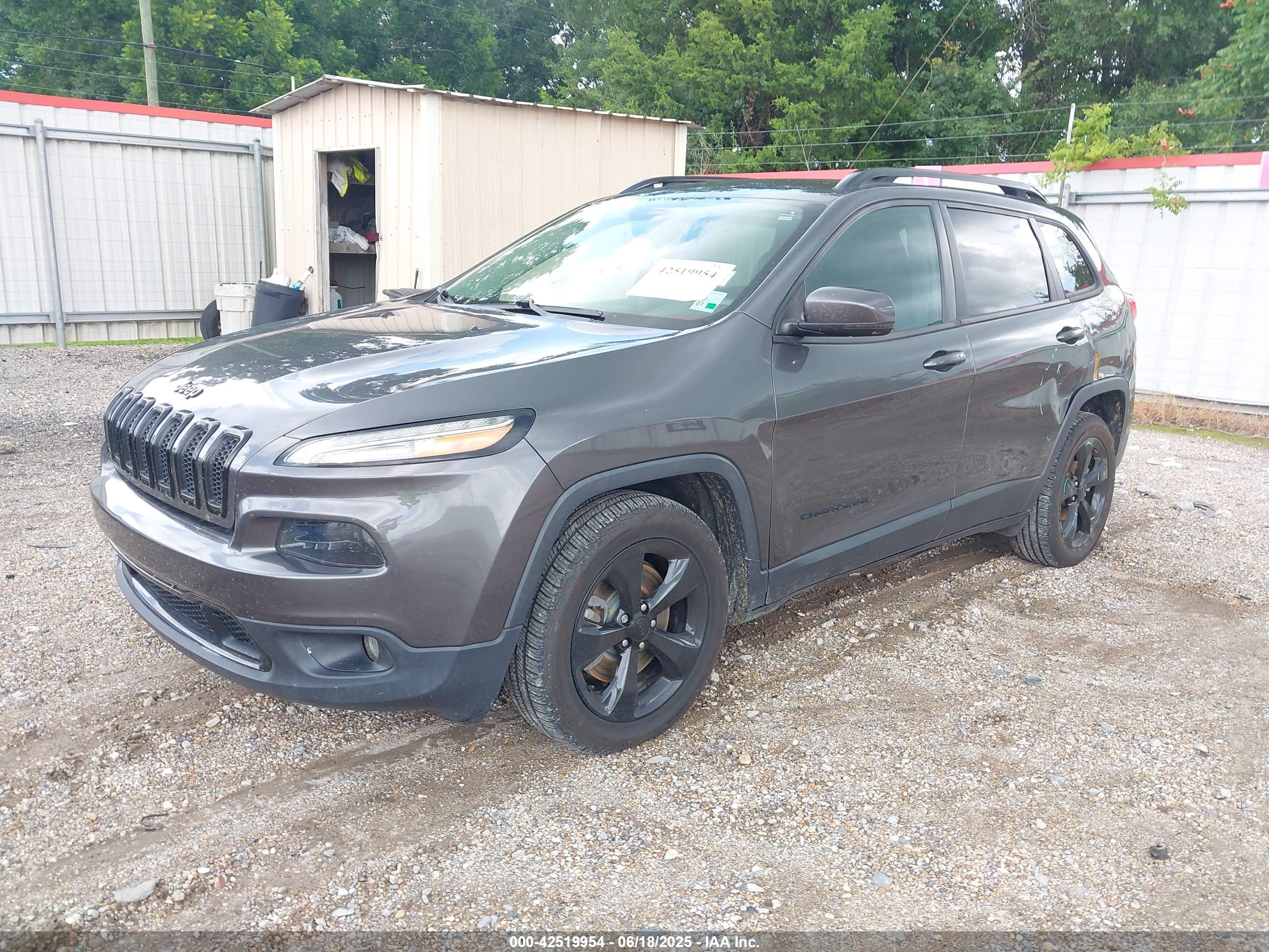 JEEP CHEROKEE image 2