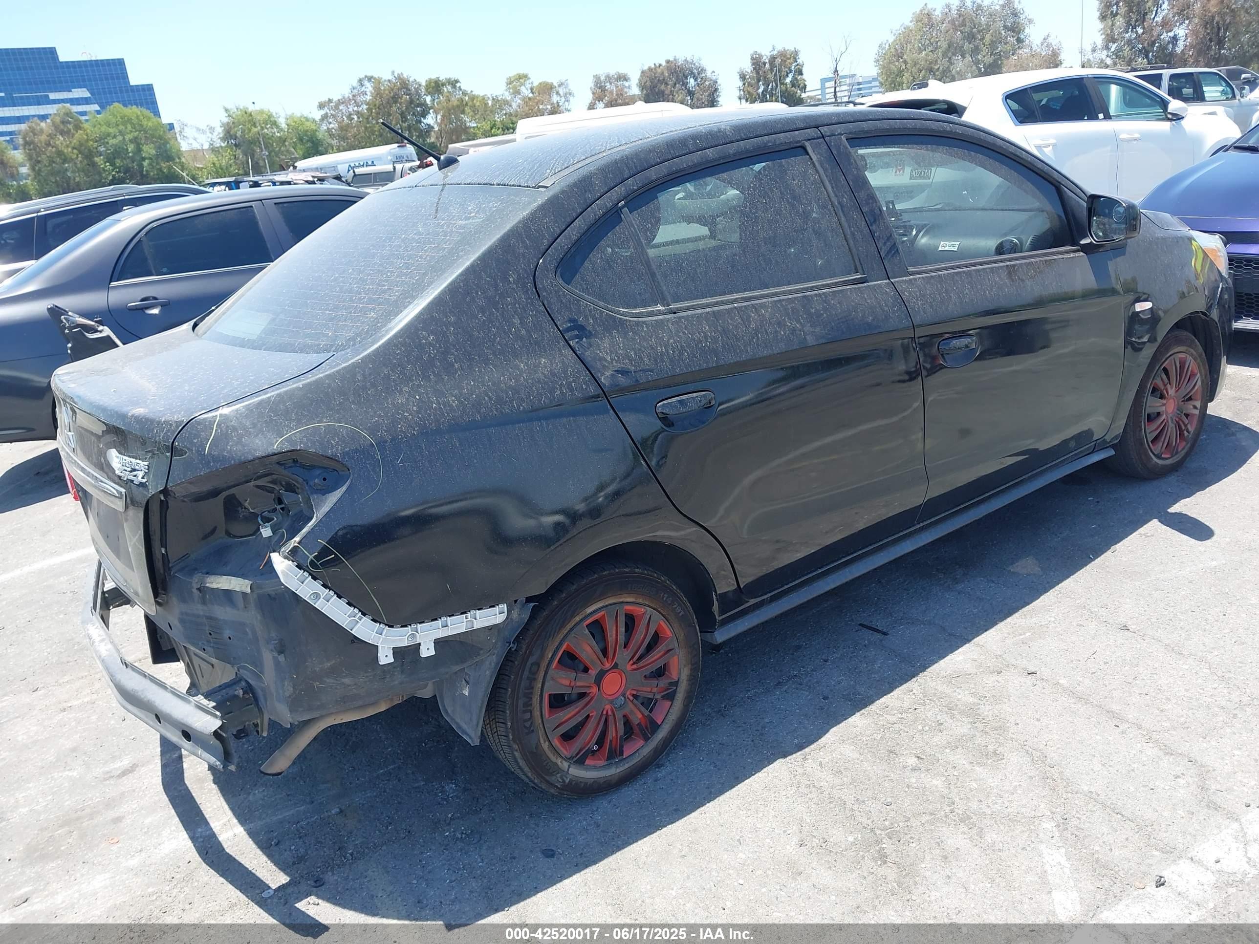 MITSUBISHI MIRAGE image 4