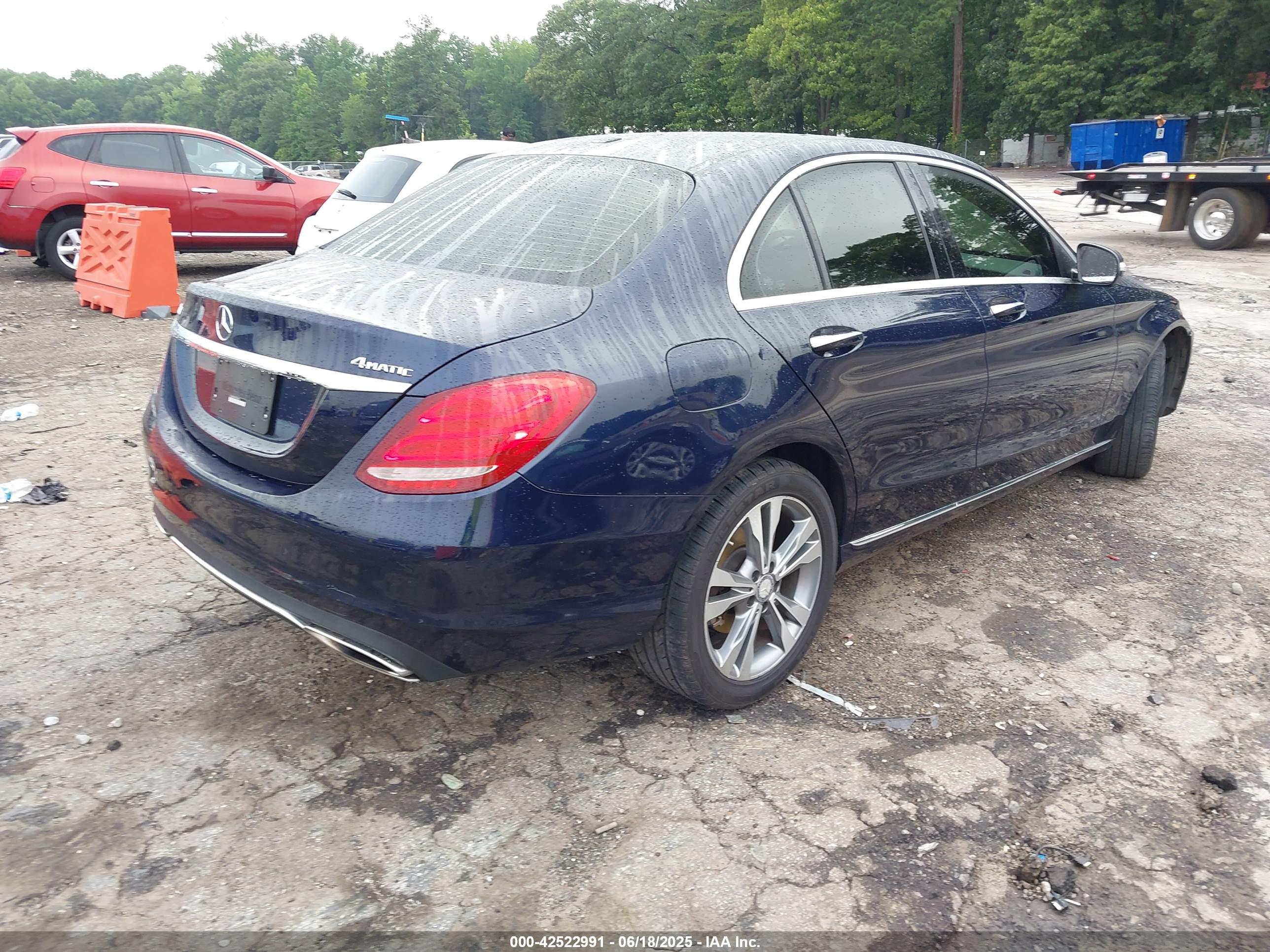 MERCEDES-BENZ C image 4