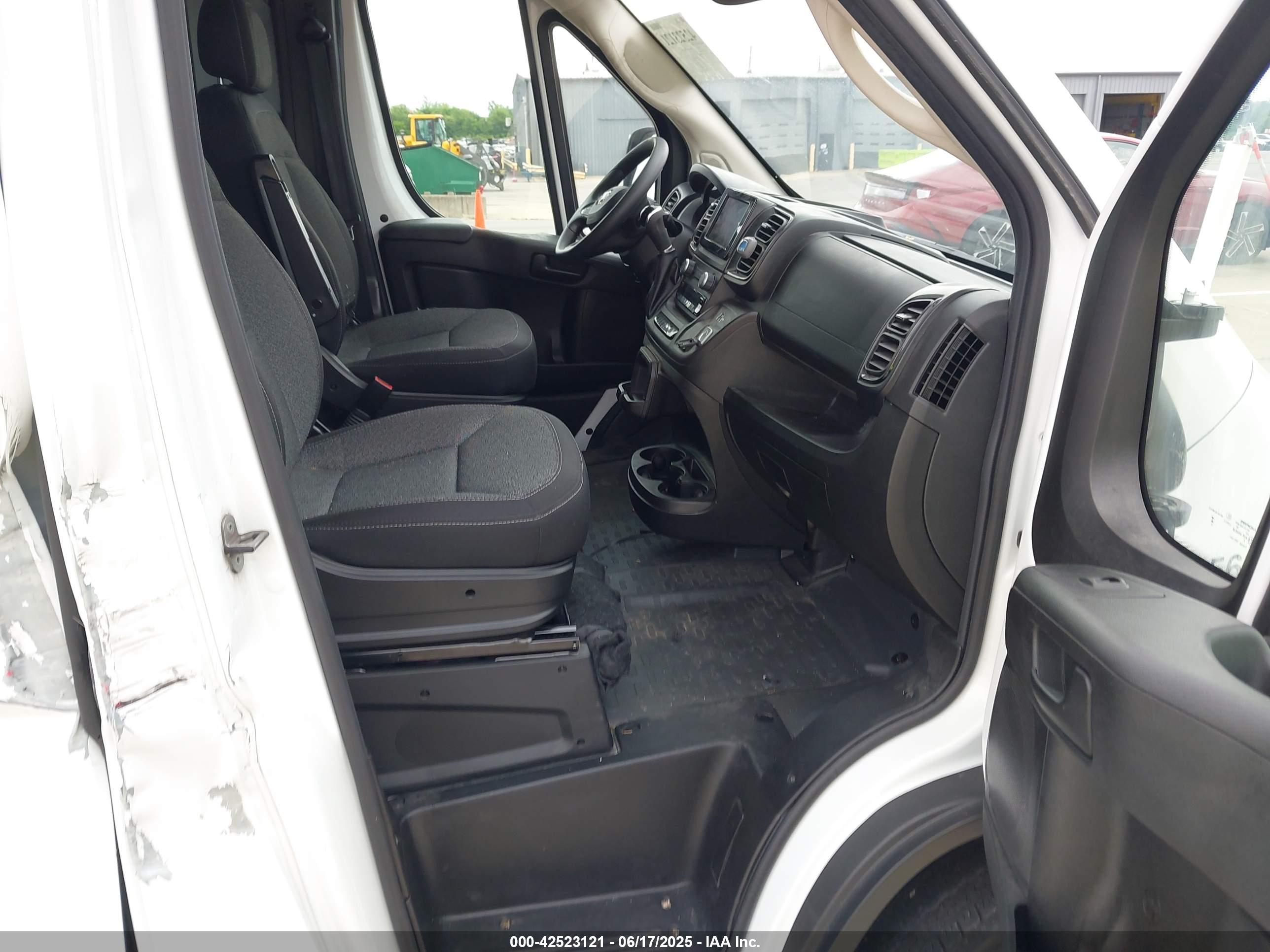 RAM PROMASTER image 5