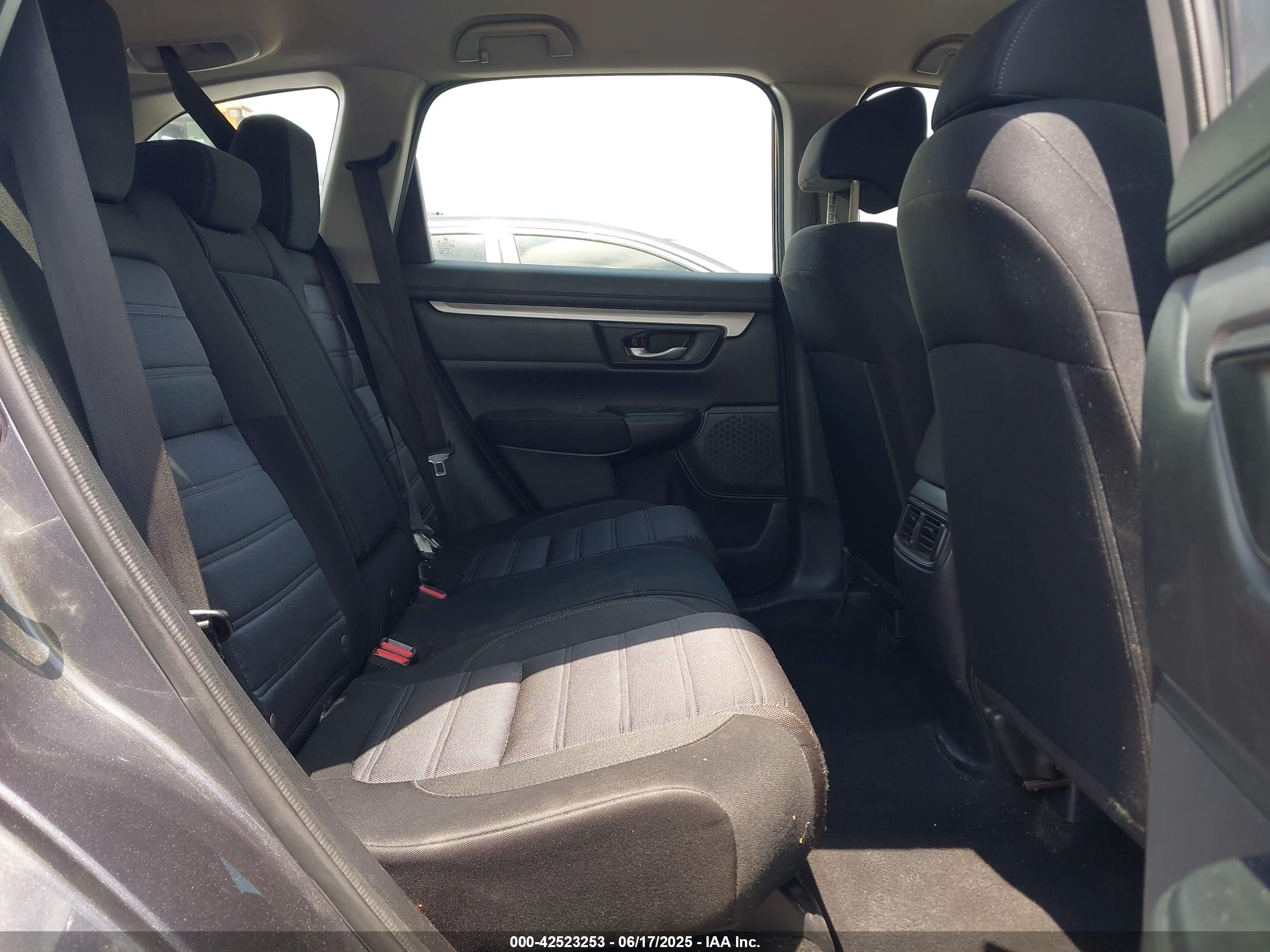 HONDA CR-V image 8