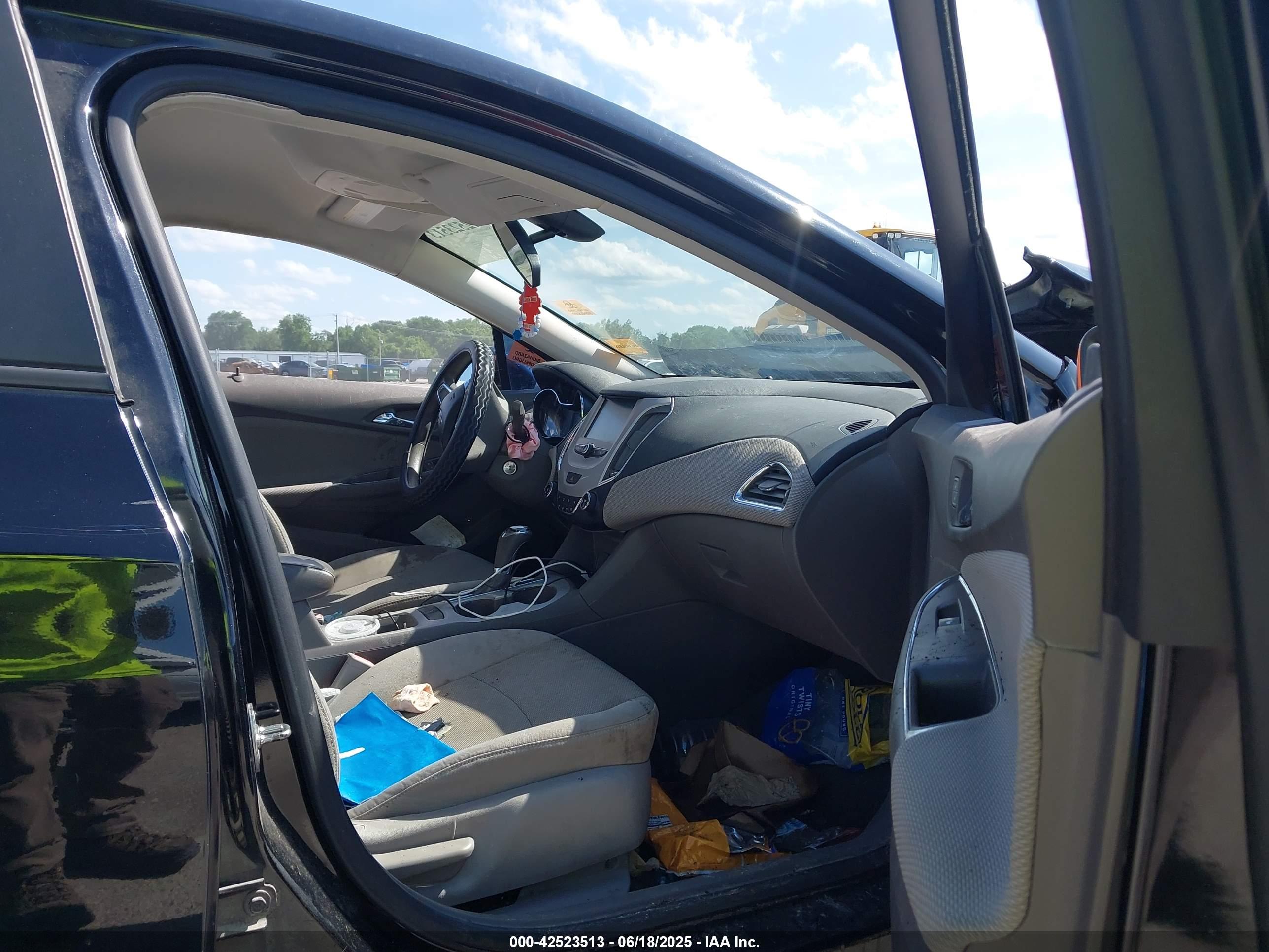CHEVROLET CRUZE image 5