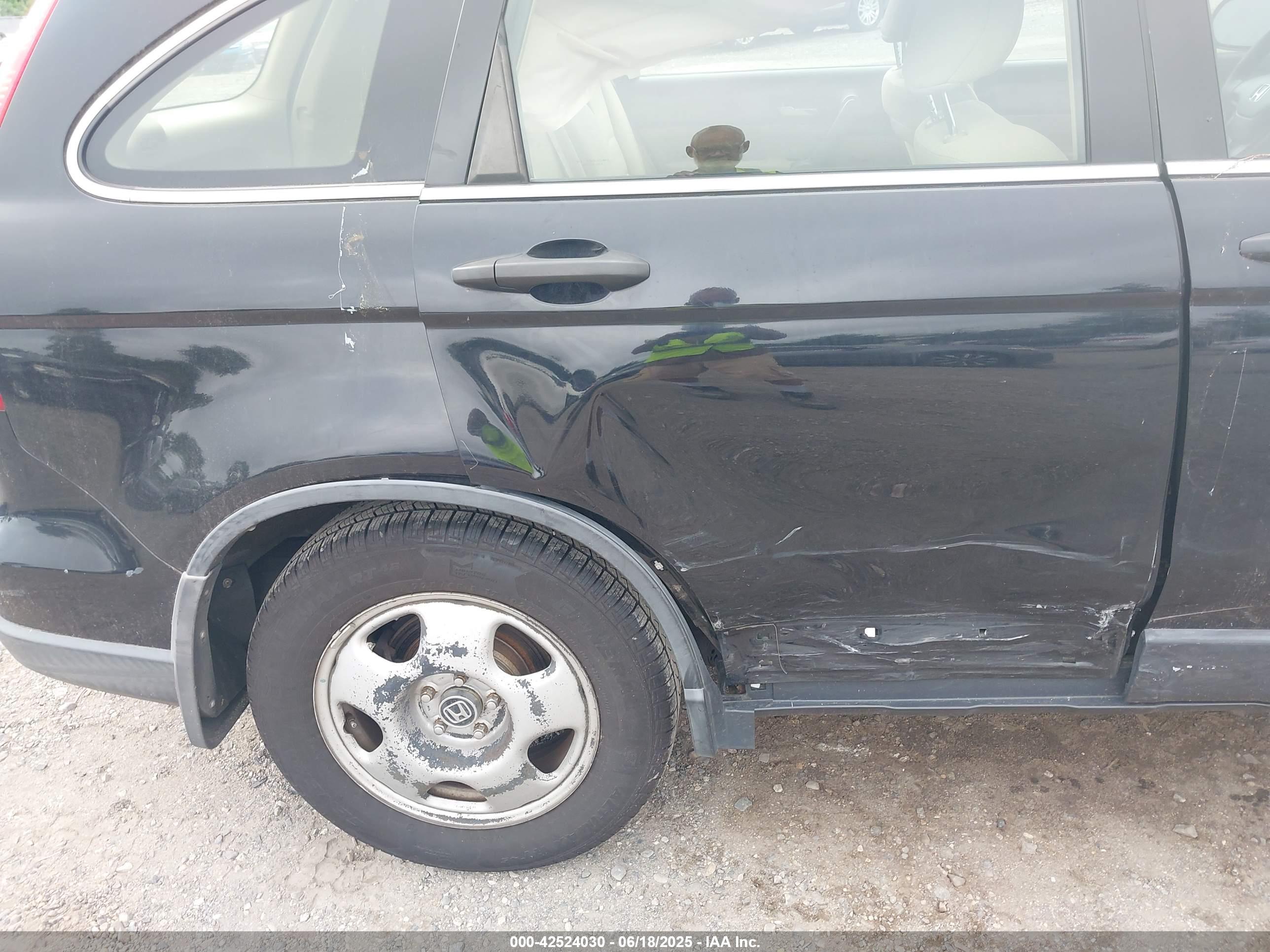 HONDA CR-V image 6