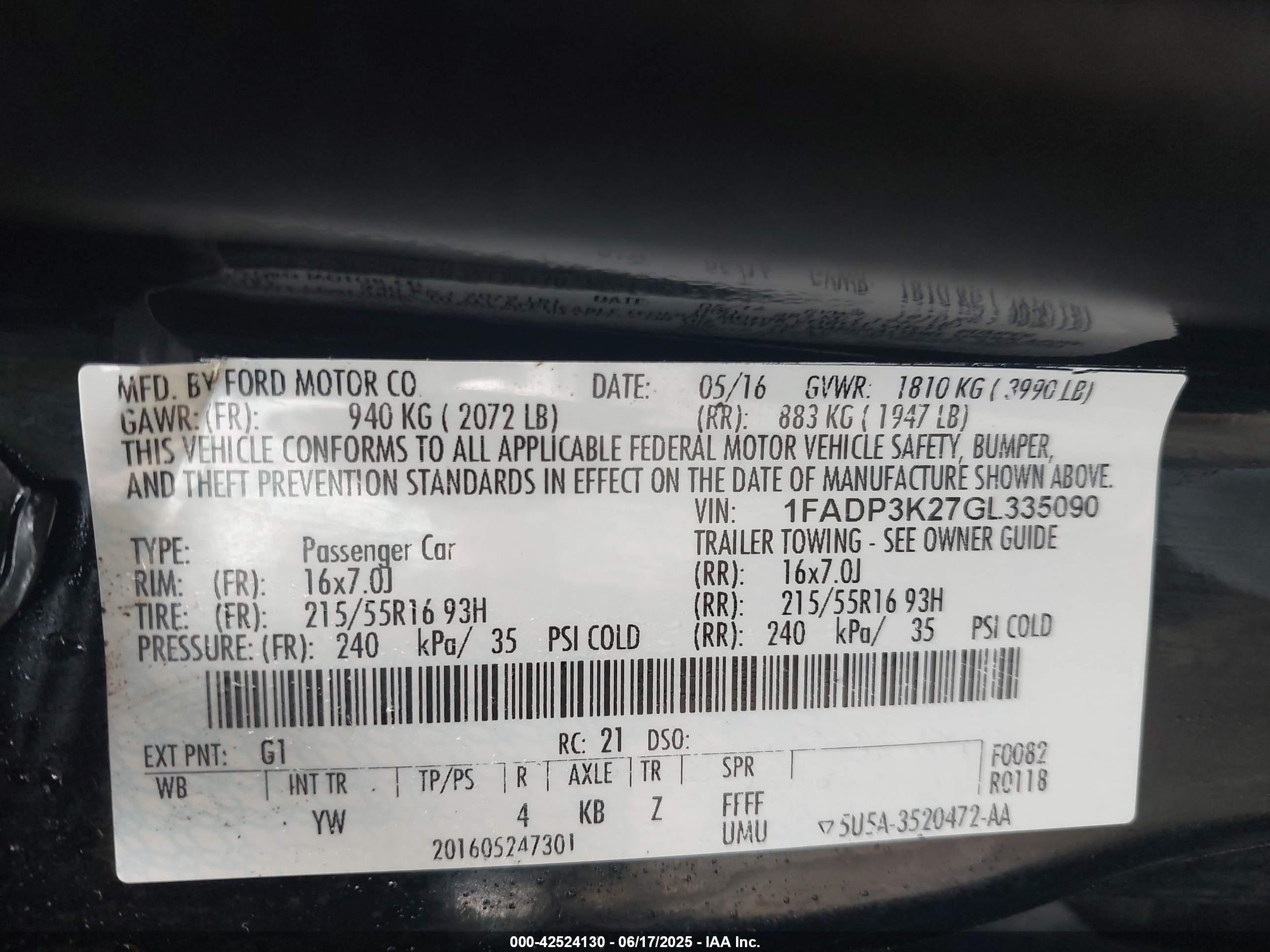 FORD FOCUS image 9