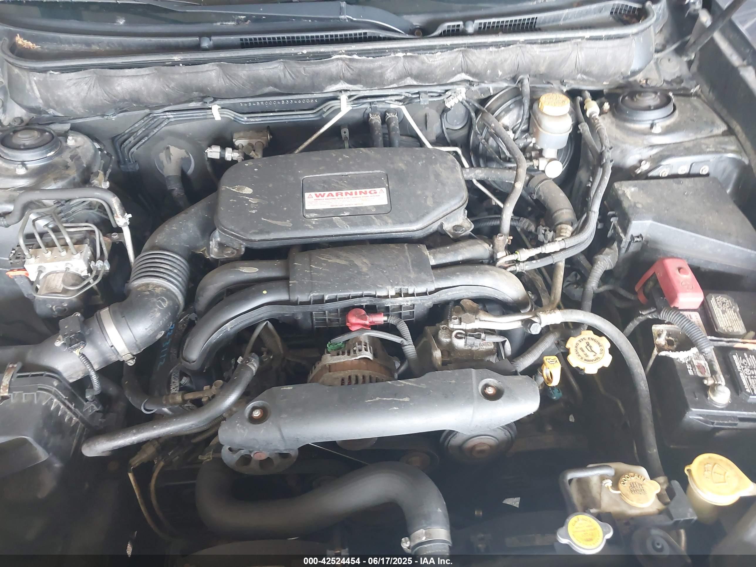 SUBARU OUTBACK image 10