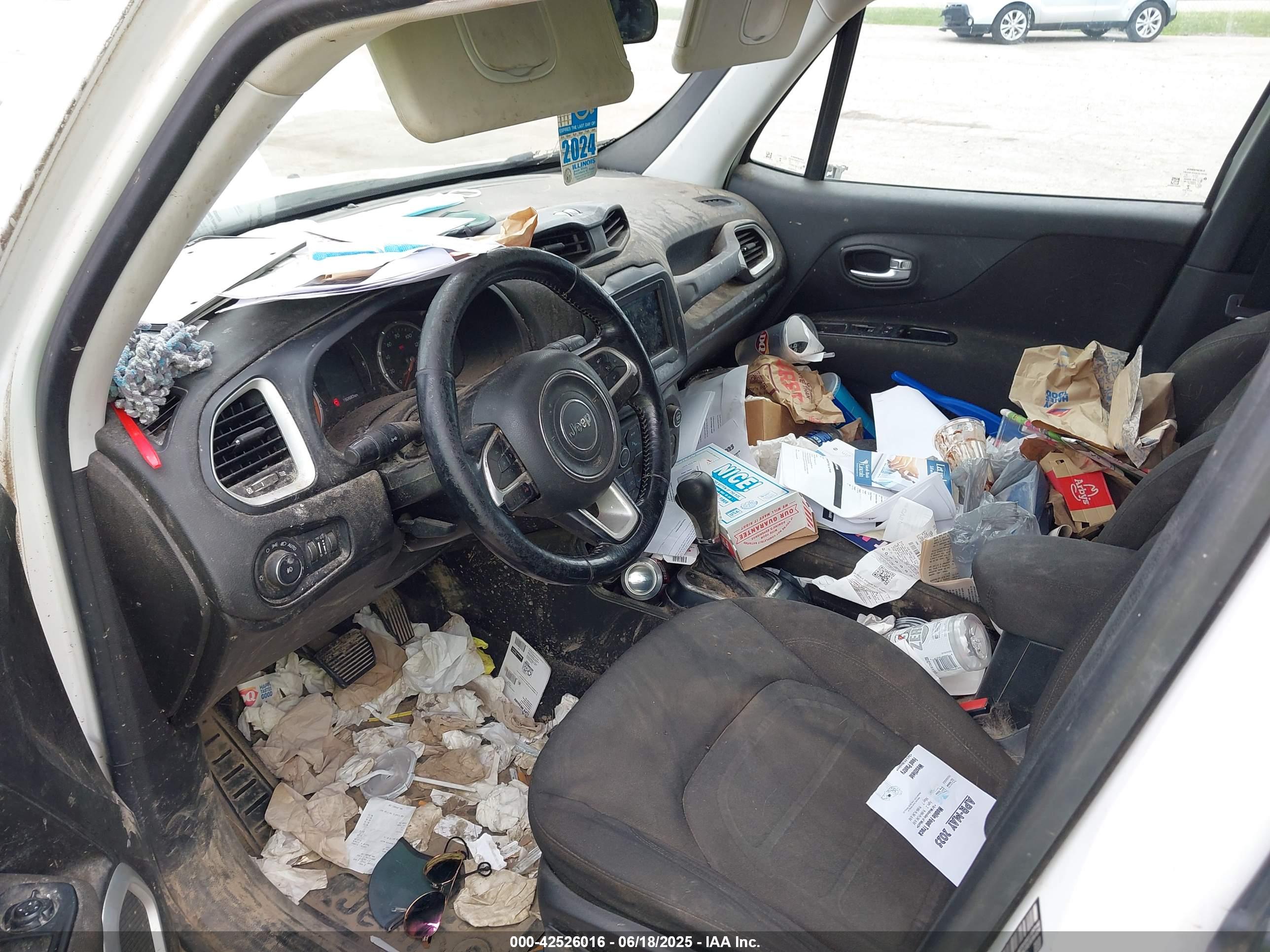 JEEP RENEGADE image 5
