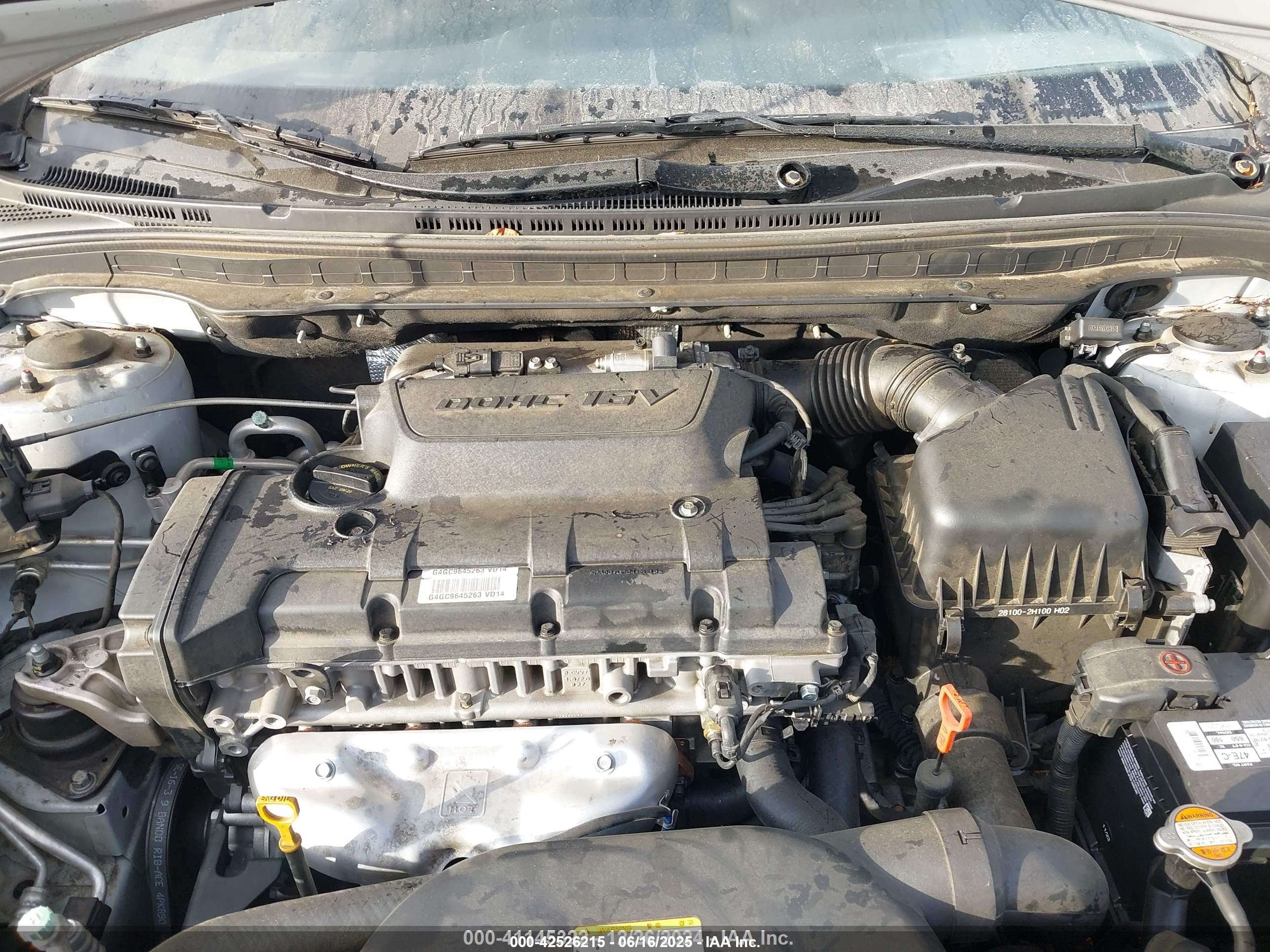 HYUNDAI ELANTRA image 10