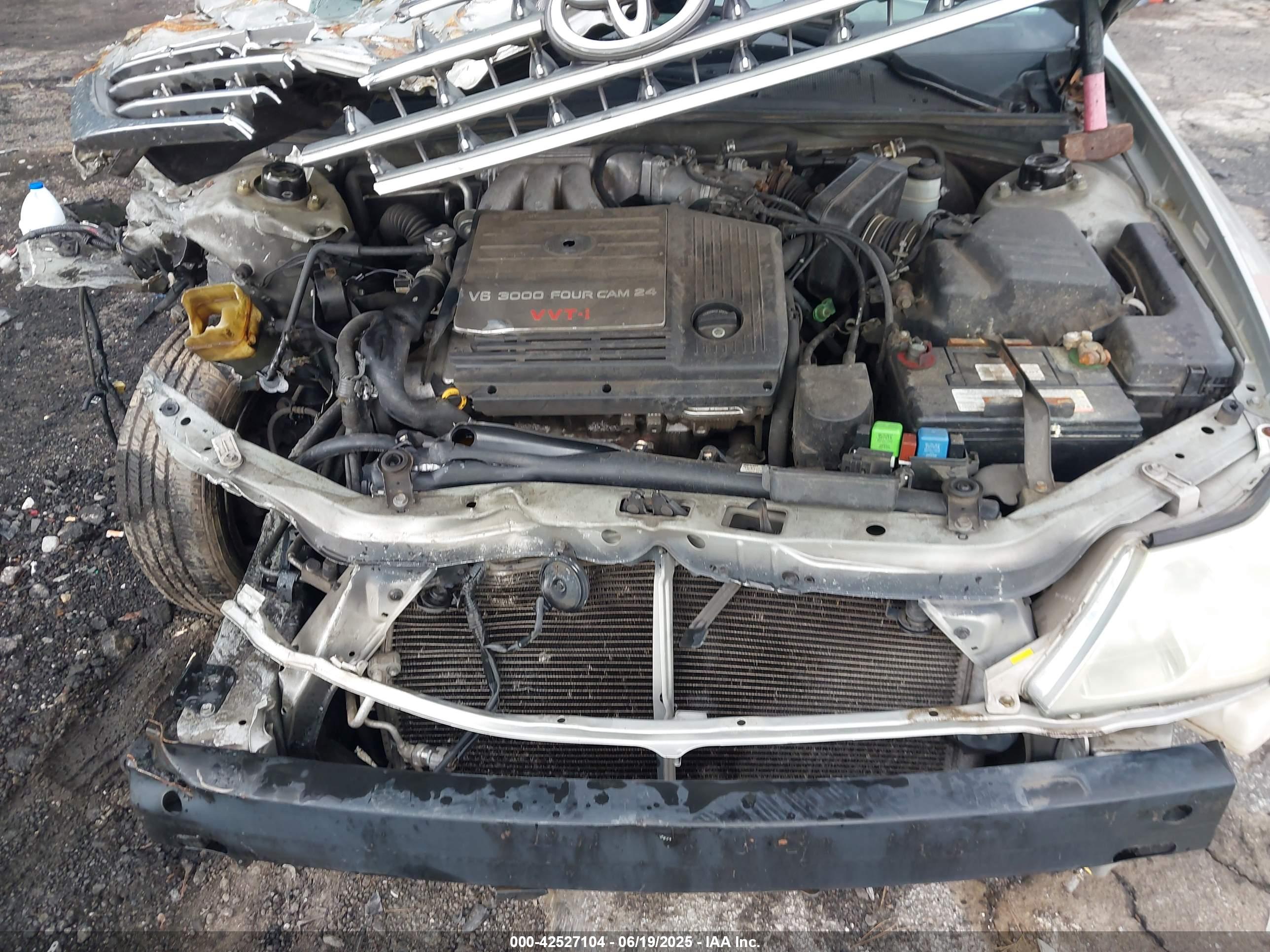TOYOTA AVALON image 10
