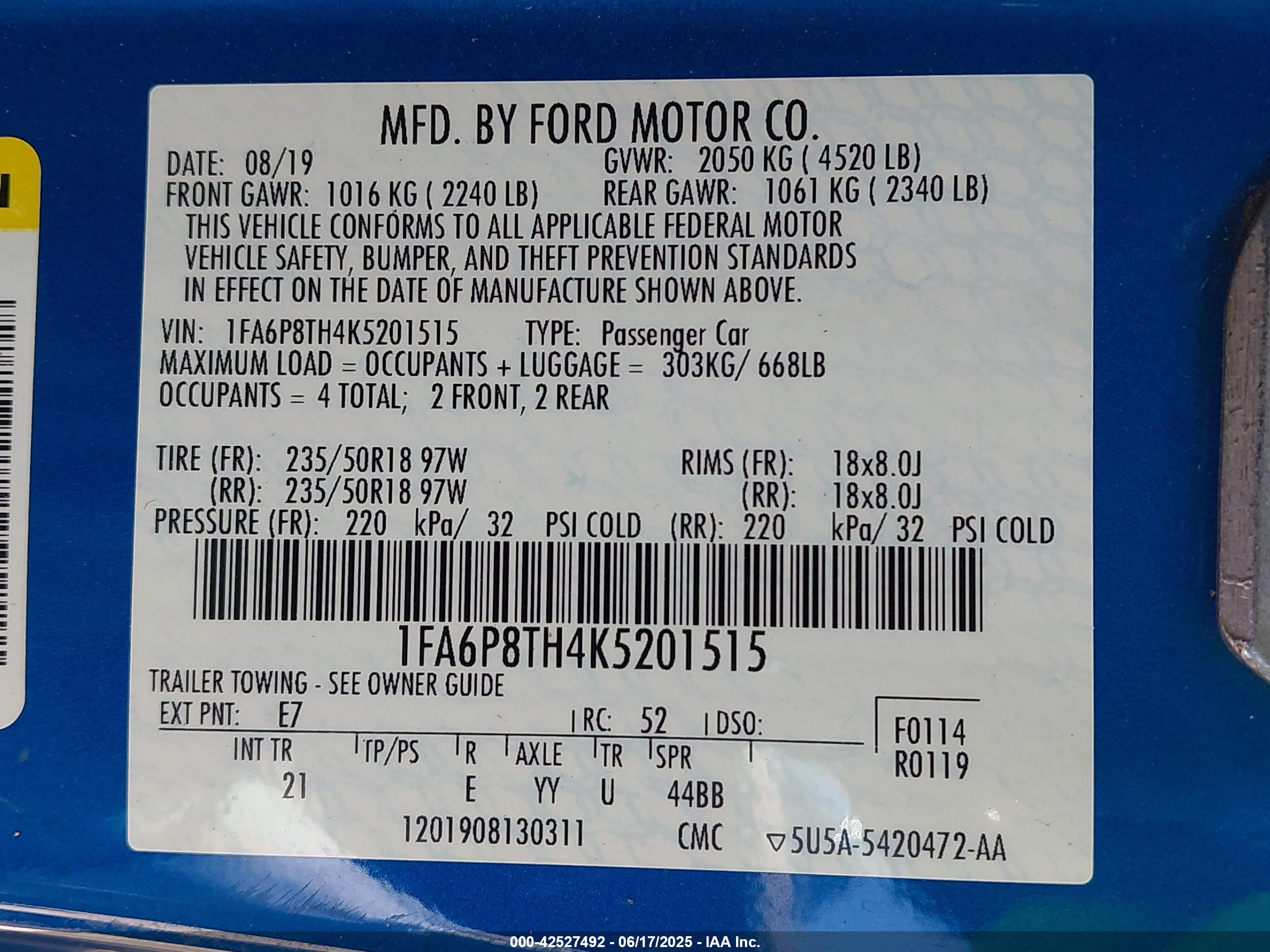 FORD MUSTANG image 9