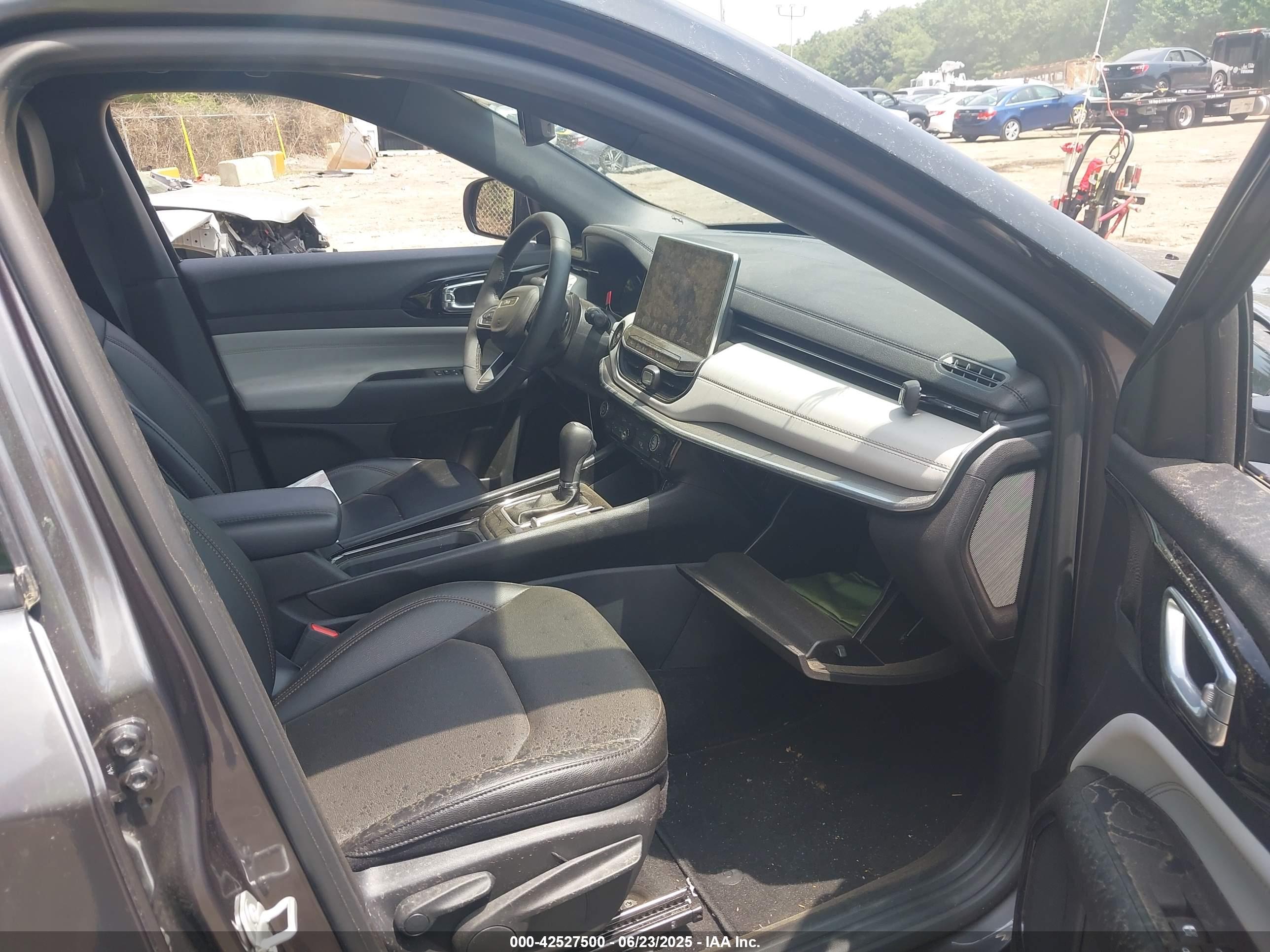 JEEP COMPASS image 5
