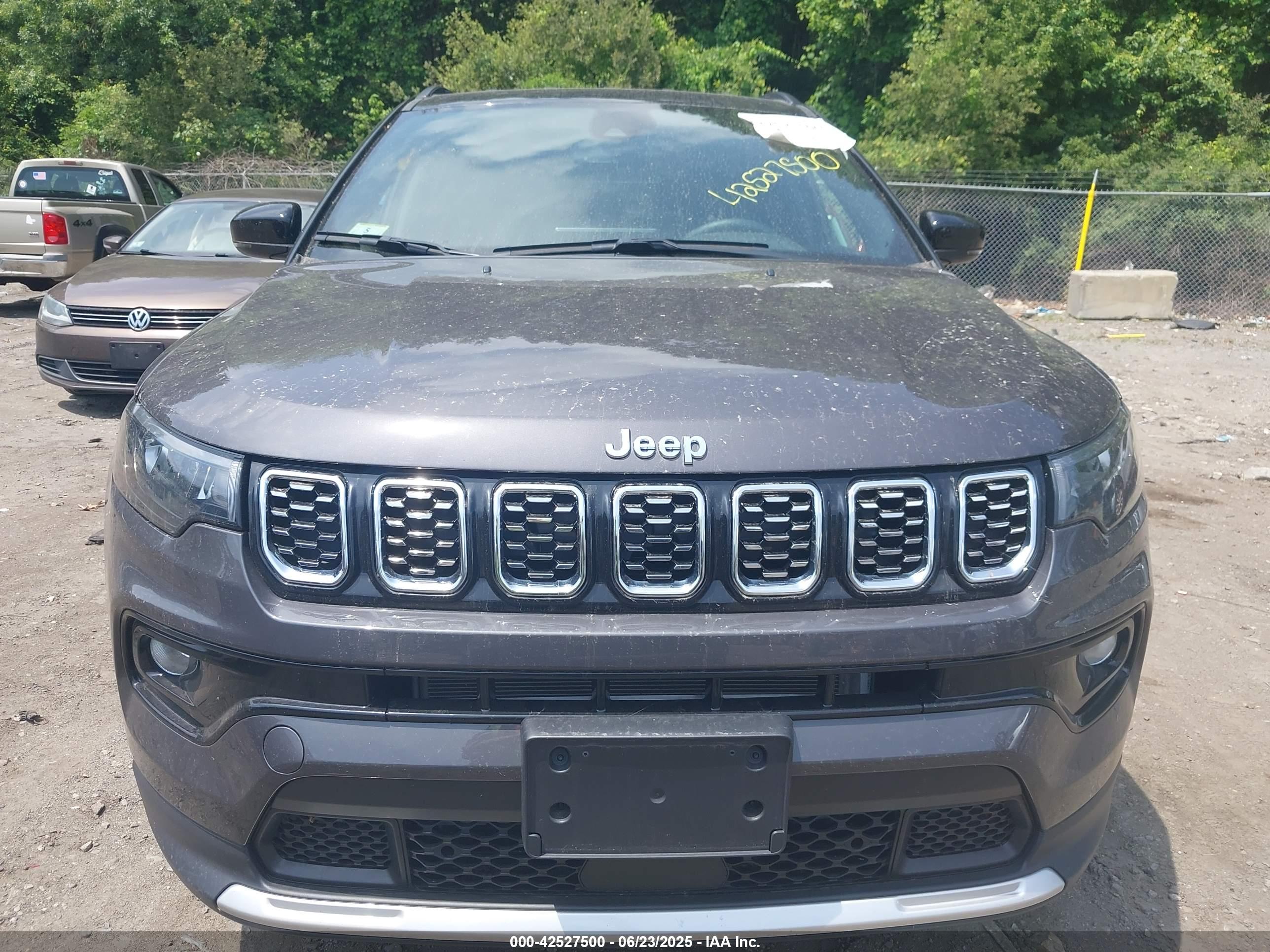 JEEP COMPASS image 6