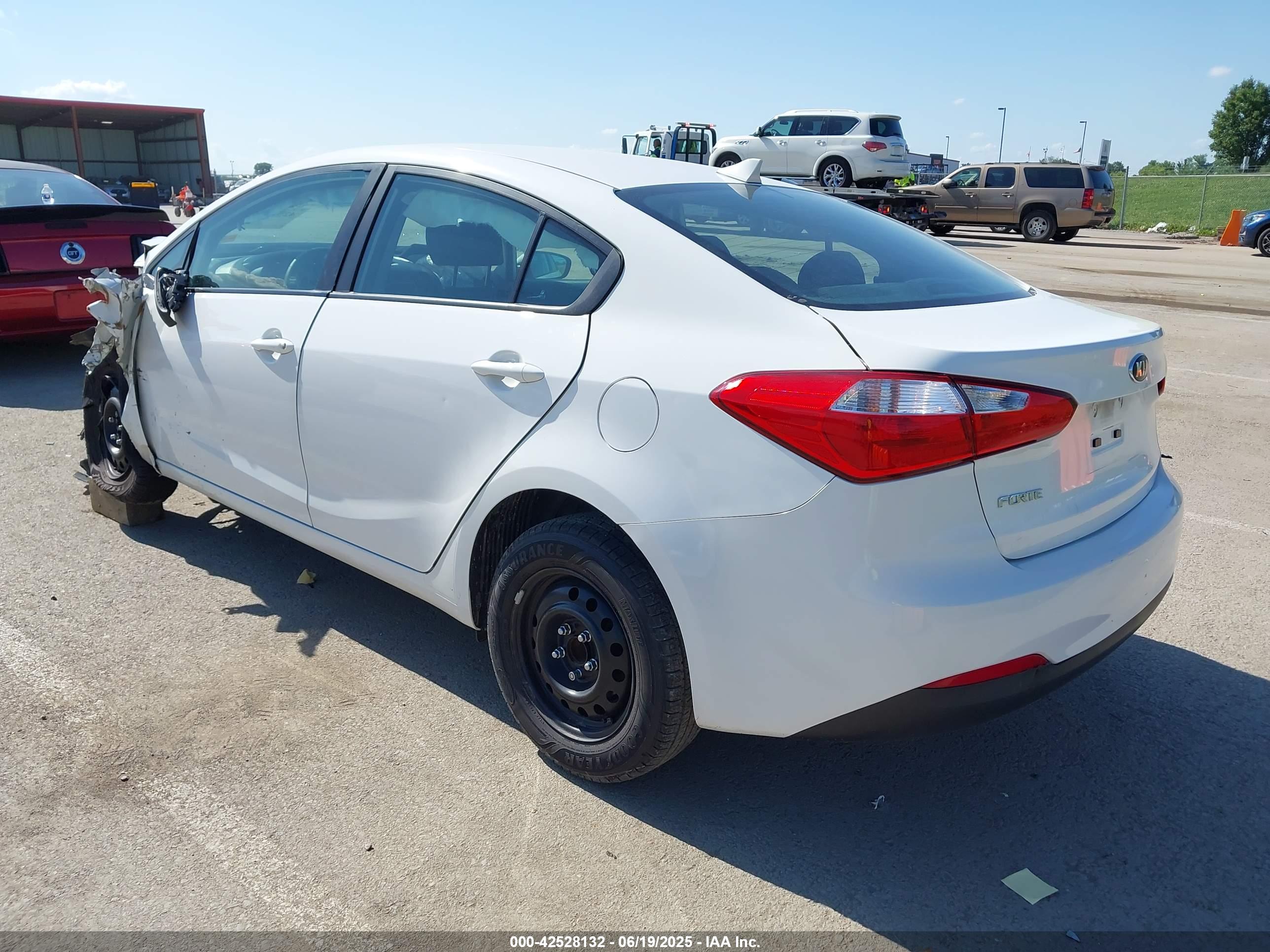 KIA FORTE image 3