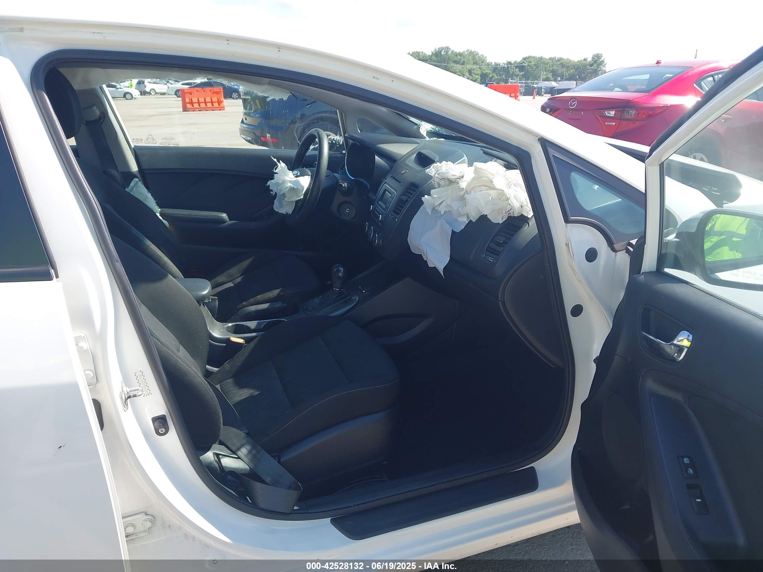 KIA FORTE image 5