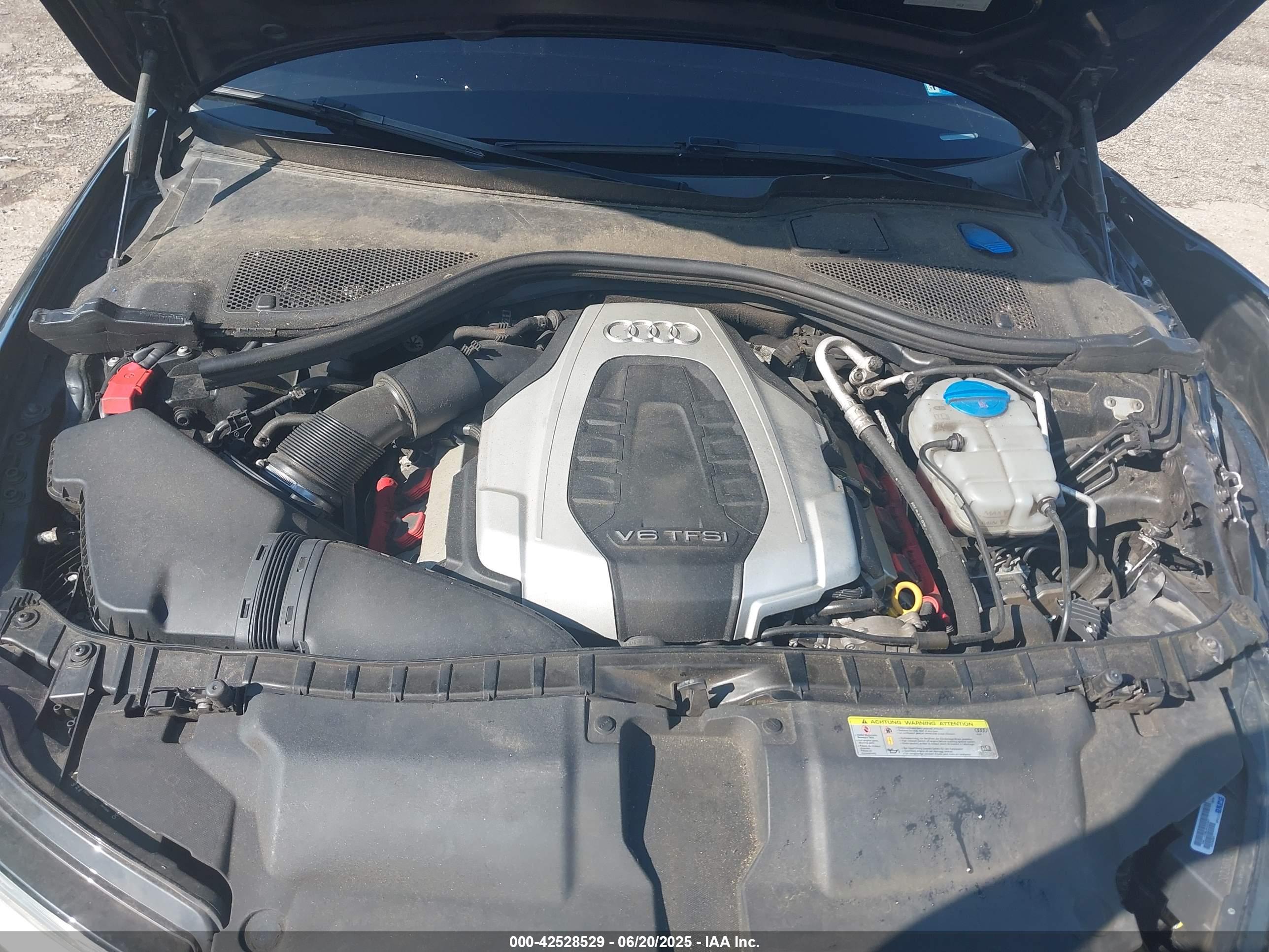 AUDI A6 image 10