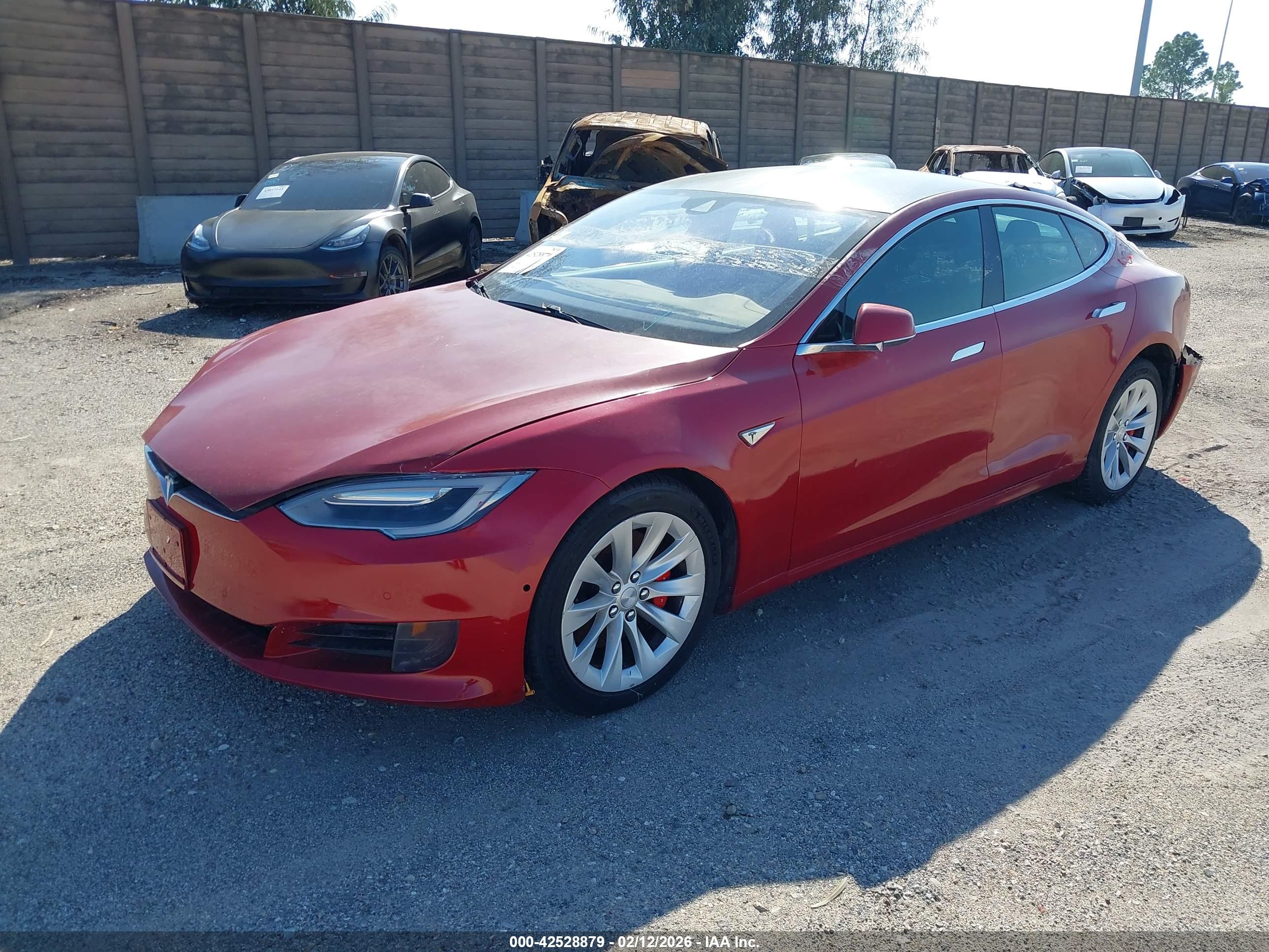 TESLA MODEL image 2