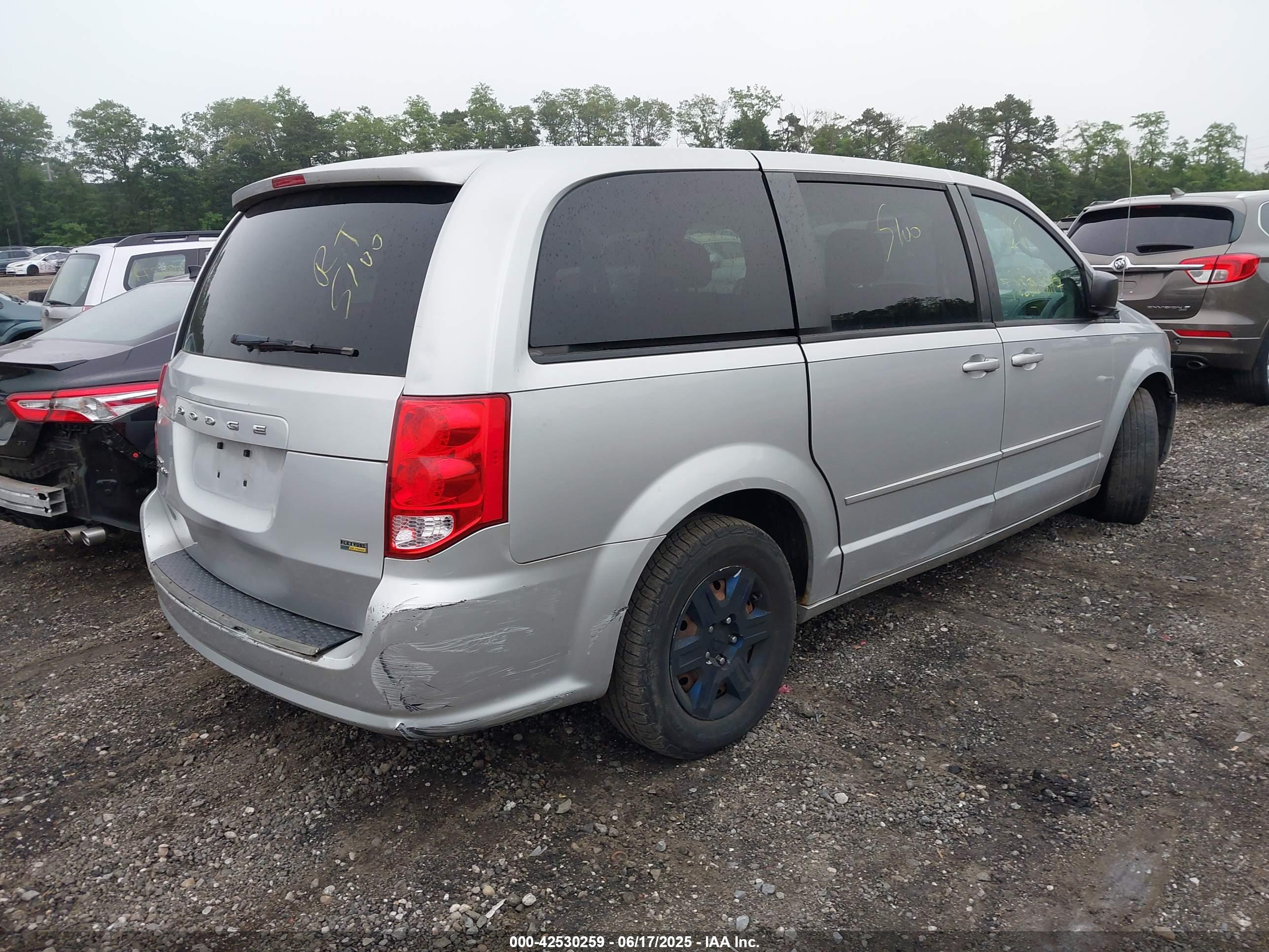 DODGE GRAND image 4