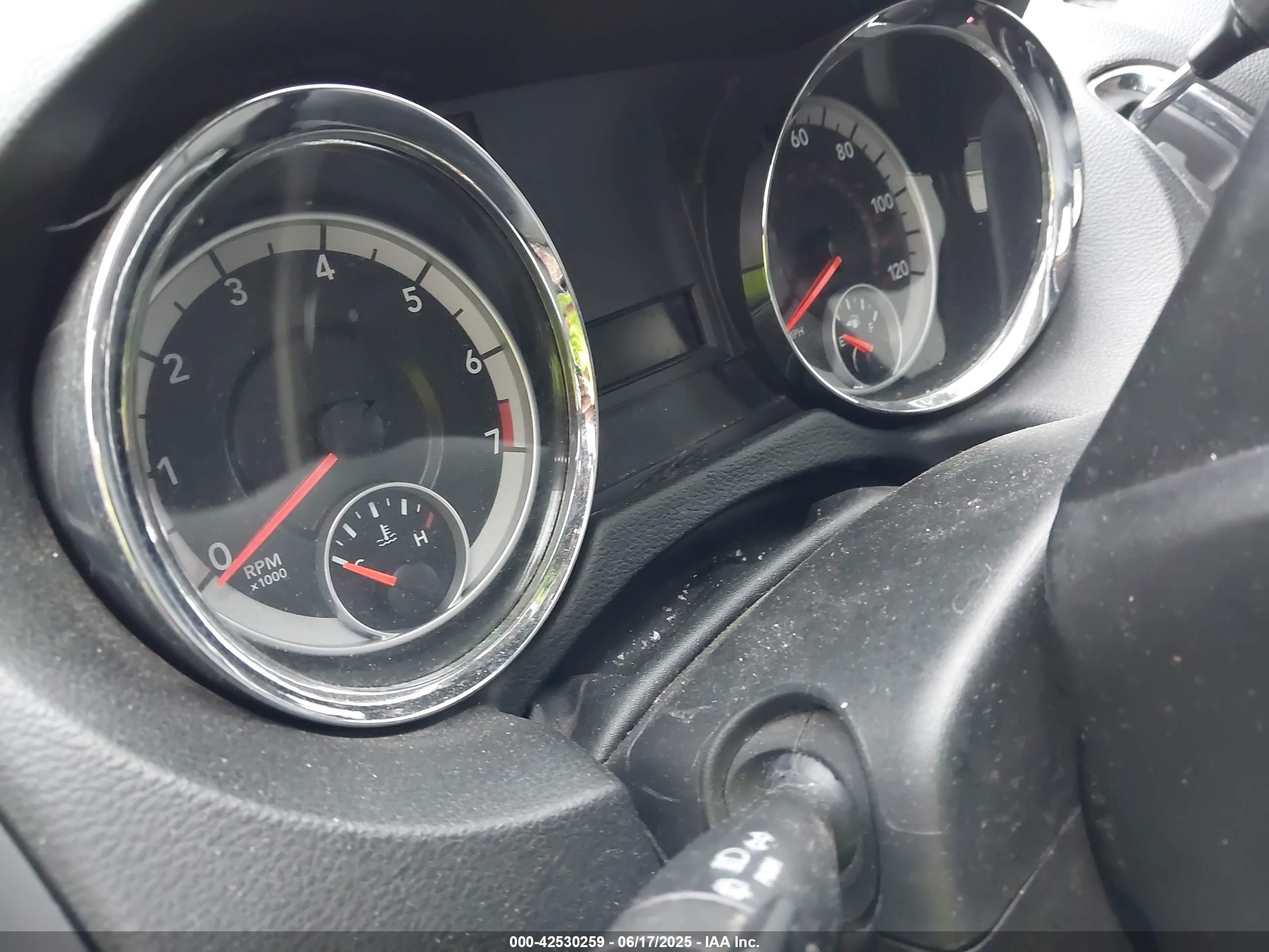 DODGE GRAND image 7