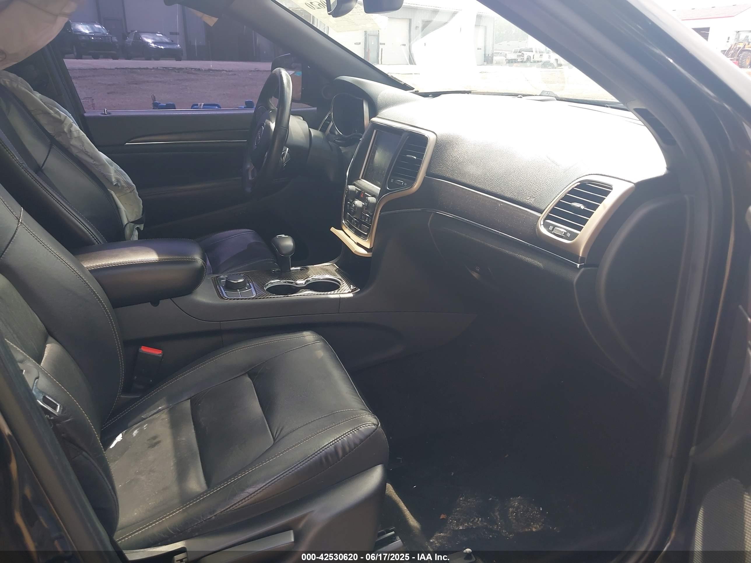 JEEP GRAND image 5