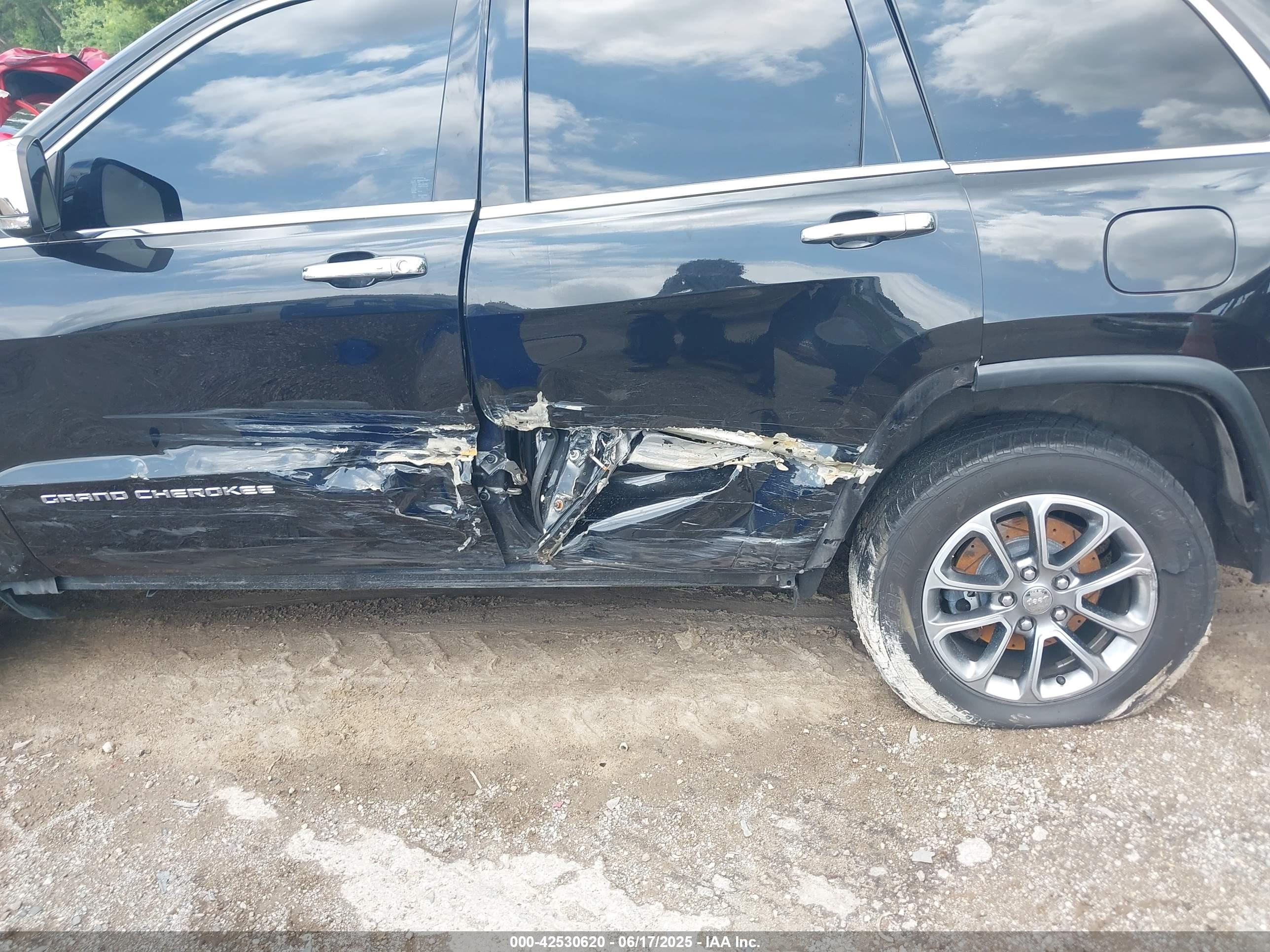 JEEP GRAND image 6