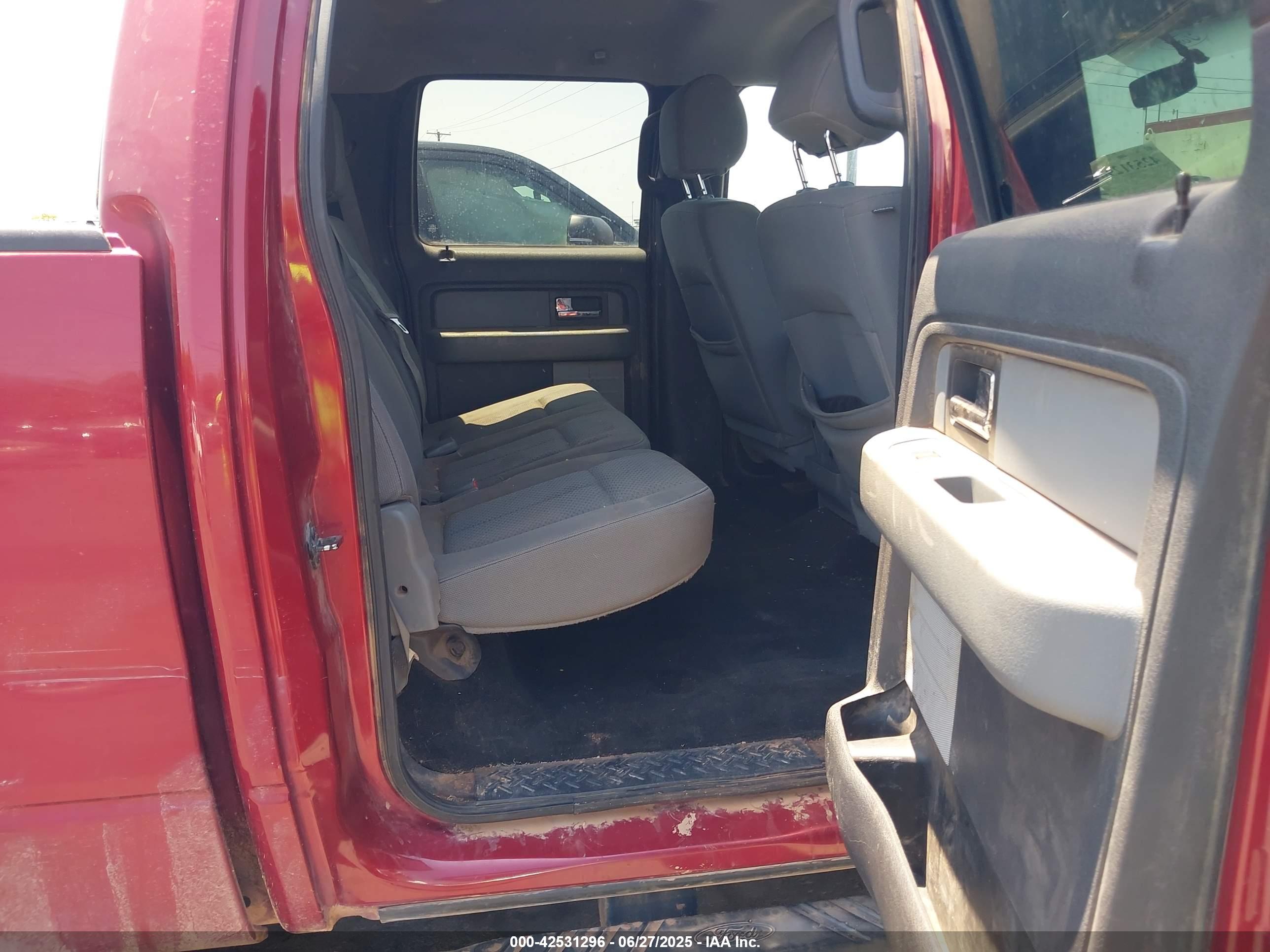 FORD F-150 image 8