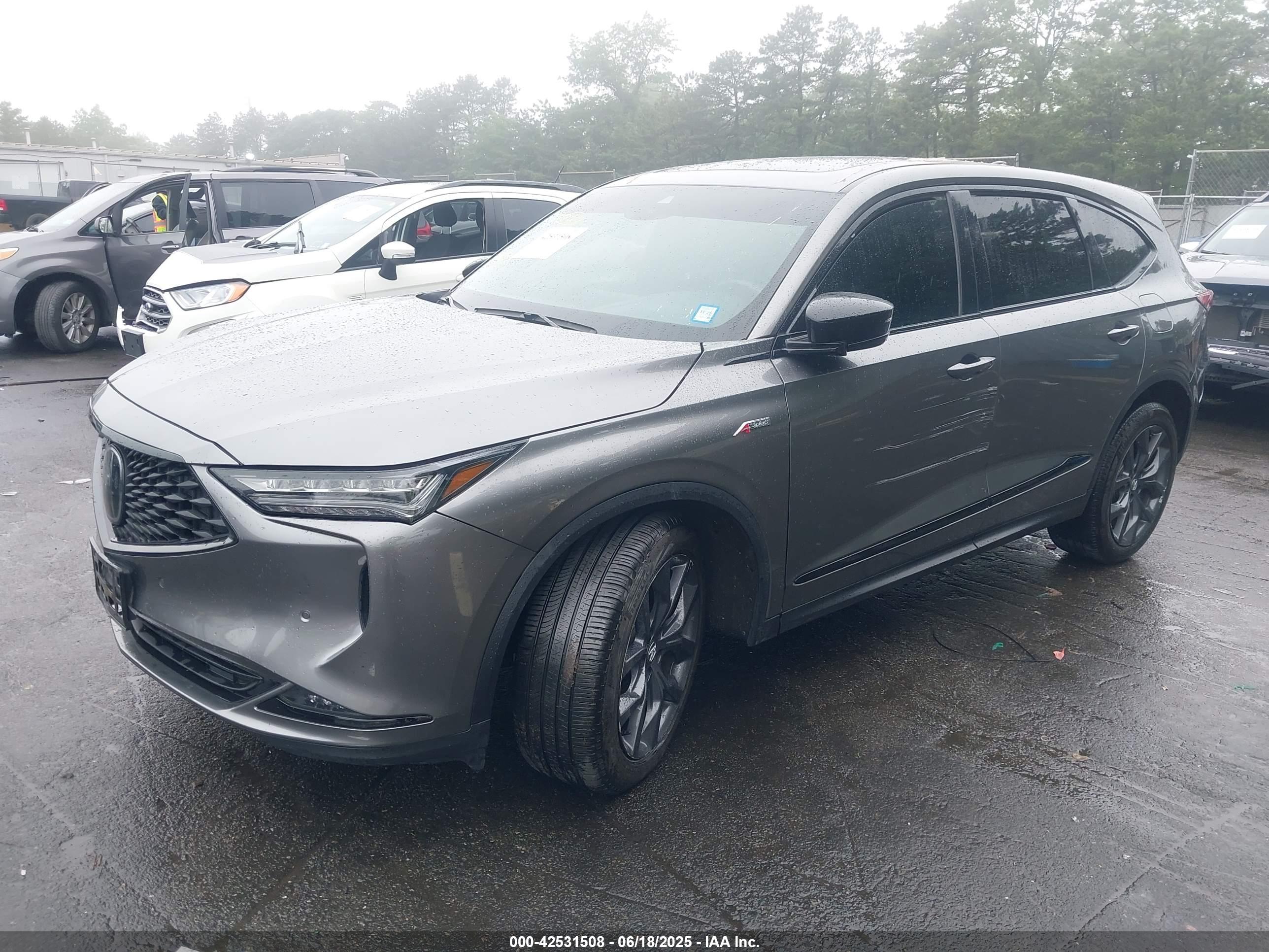 ACURA MDX image 2