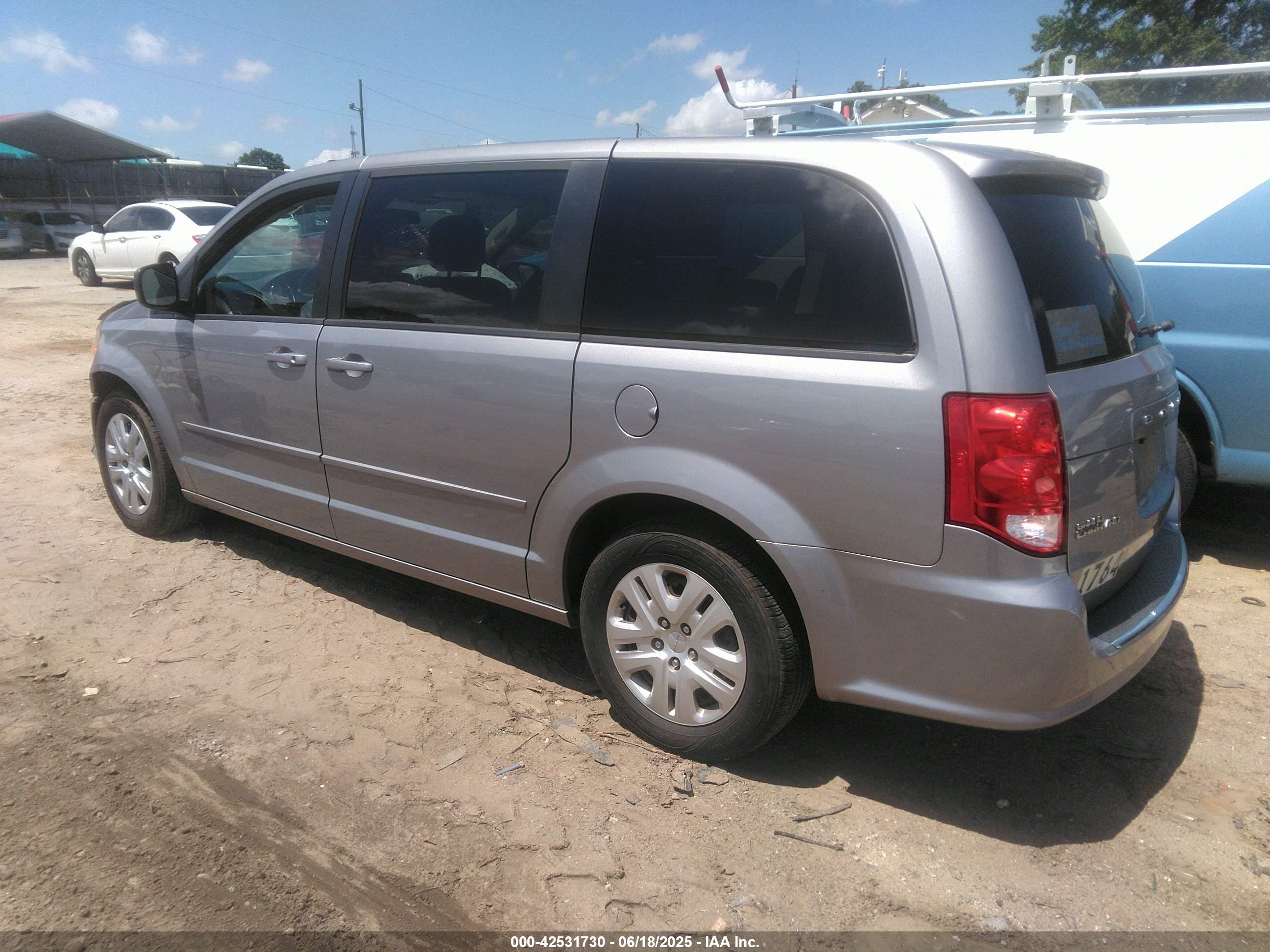 DODGE GRAND image 3