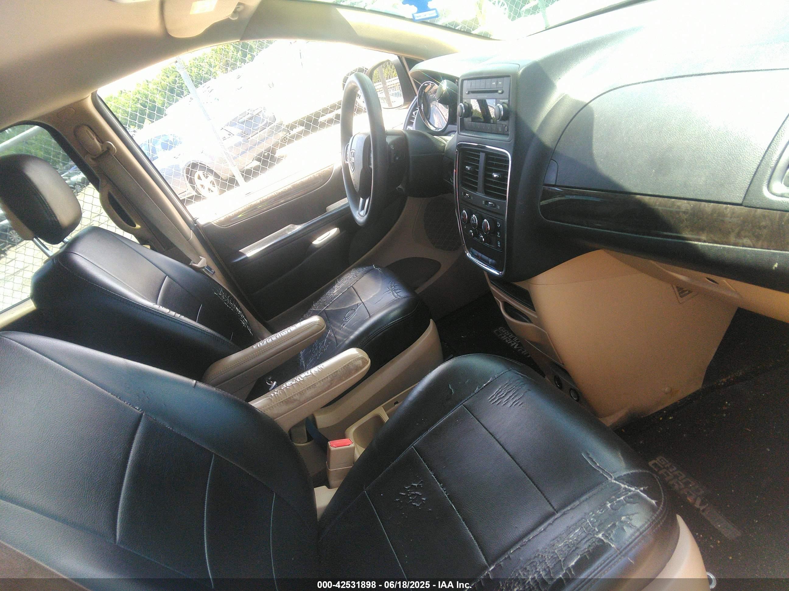 DODGE GRAND image 5